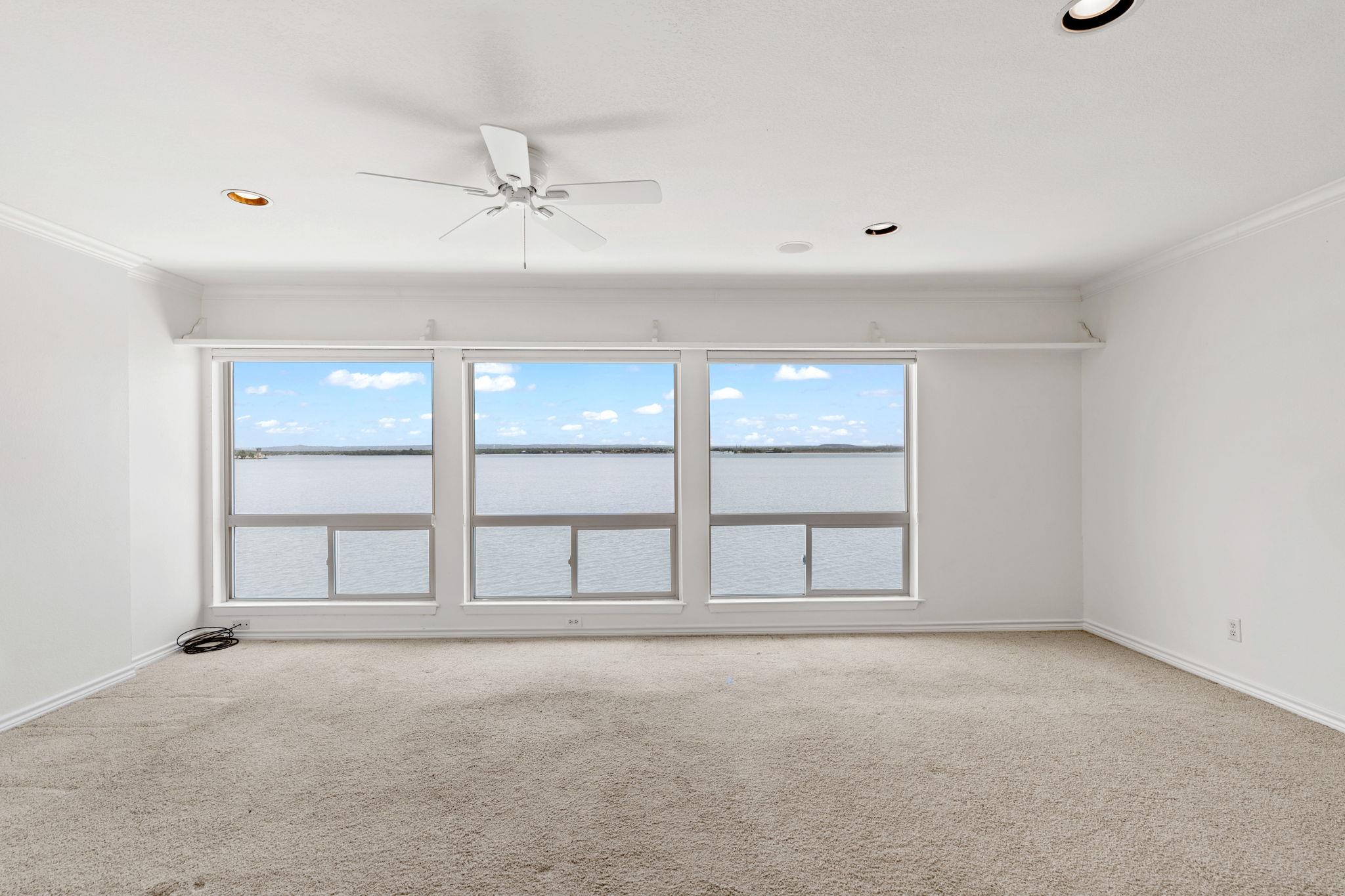 625 Horseshoe Bay Blvd, Horseshoe Bay, TX 78657