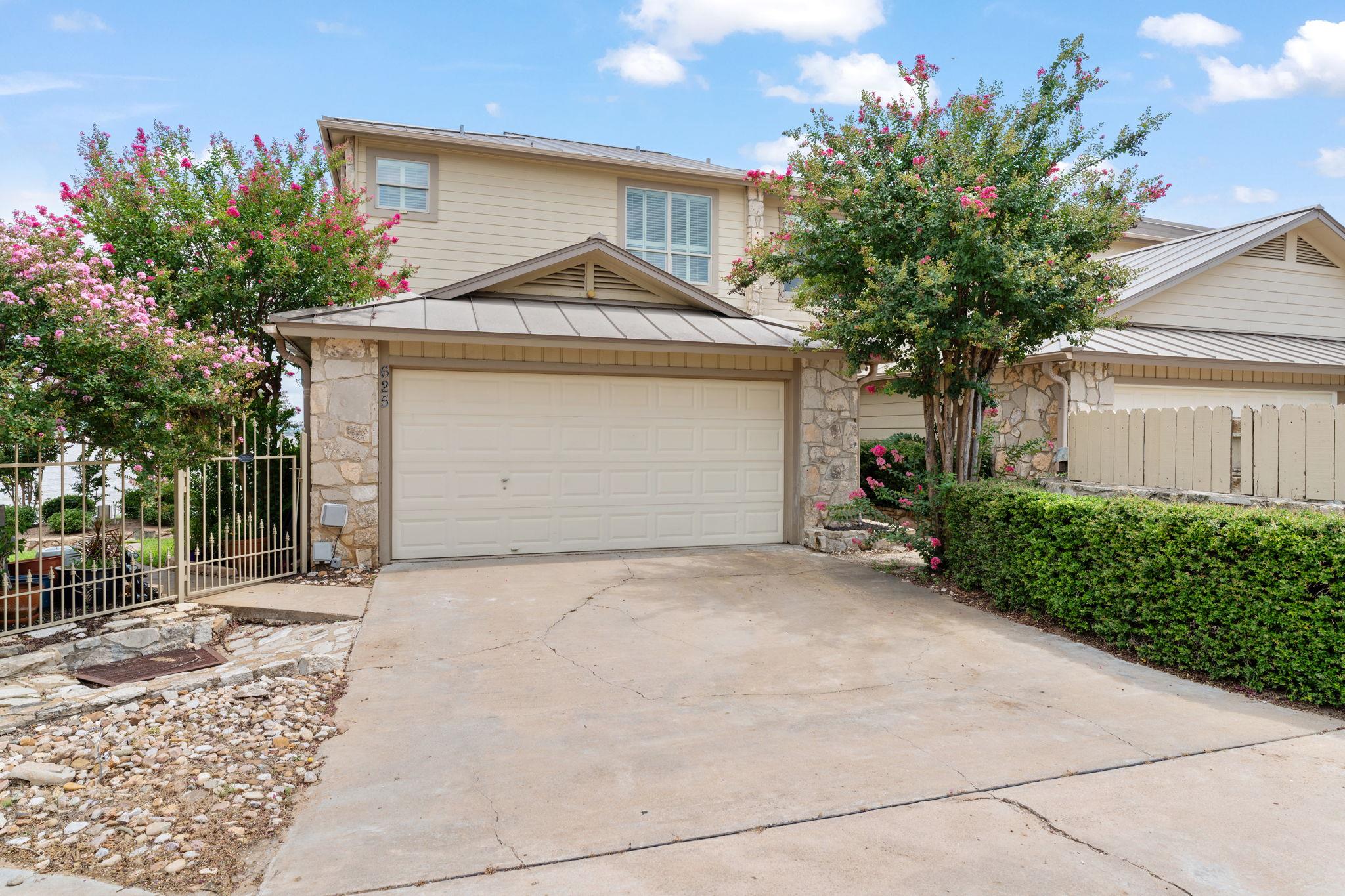 625 Horseshoe Bay Blvd, Horseshoe Bay, TX 78657