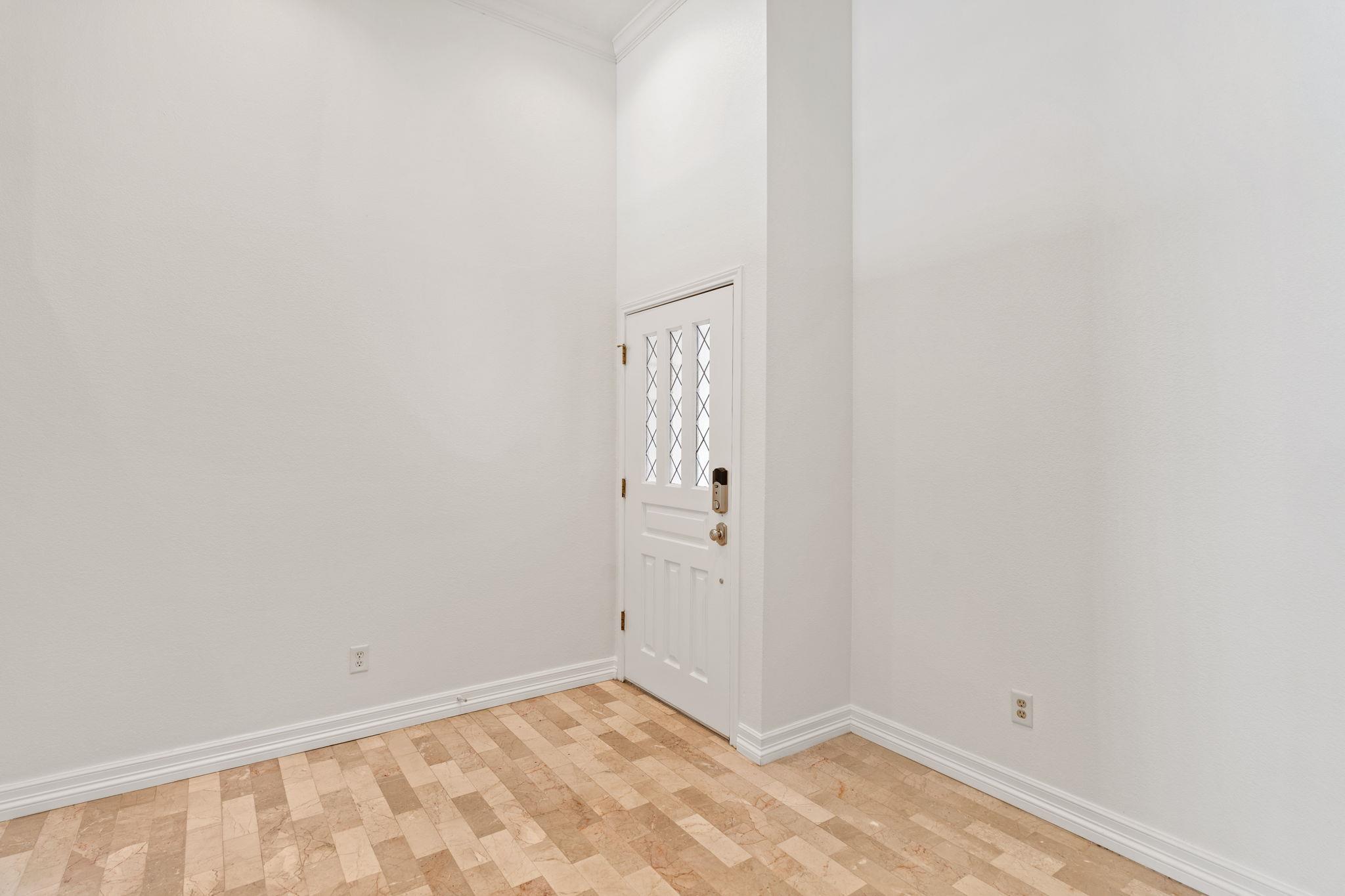 625 Horseshoe Bay Blvd, Horseshoe Bay, TX 78657