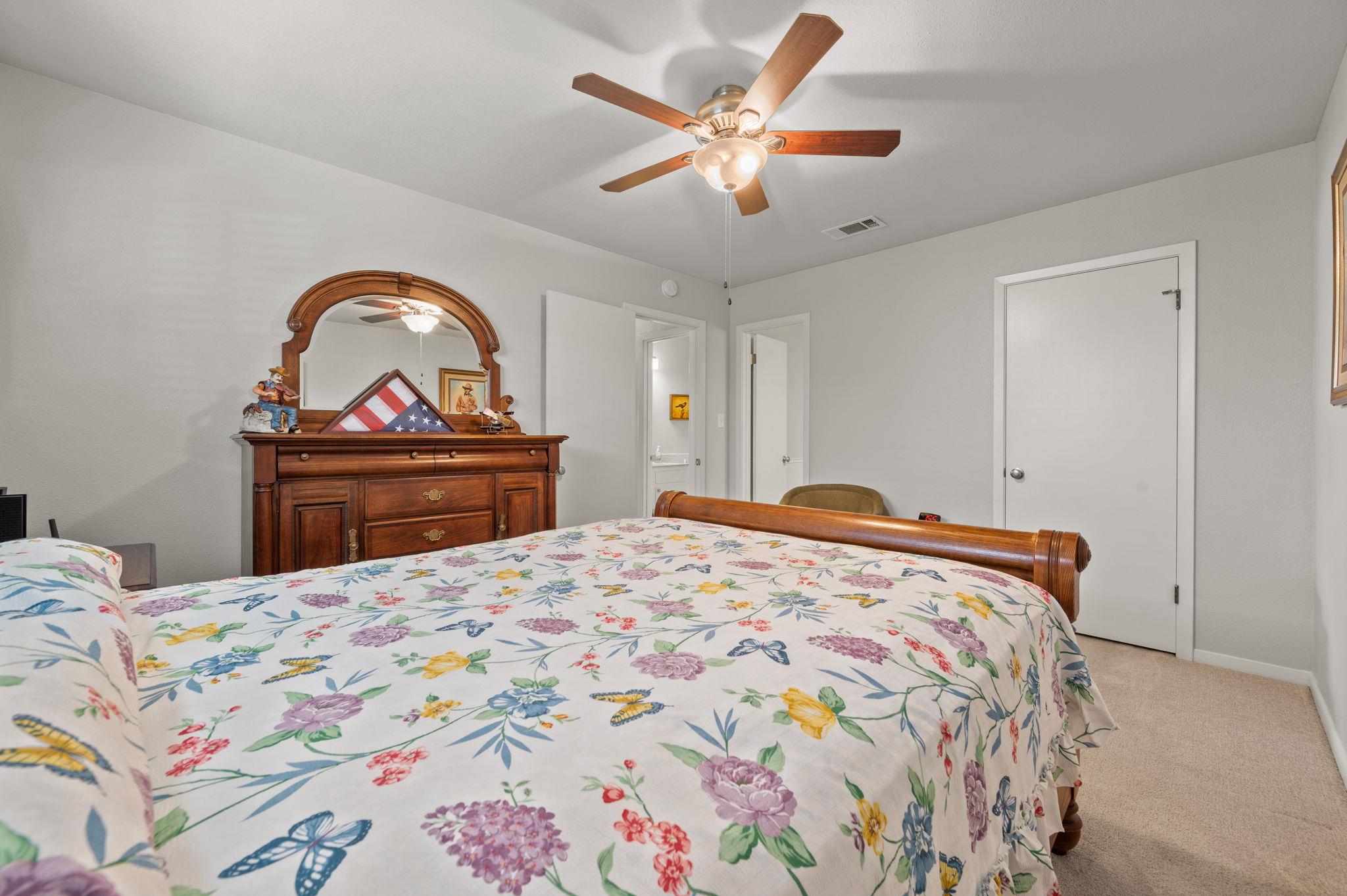 2712 Thrushwood Dr, Austin, TX 78757