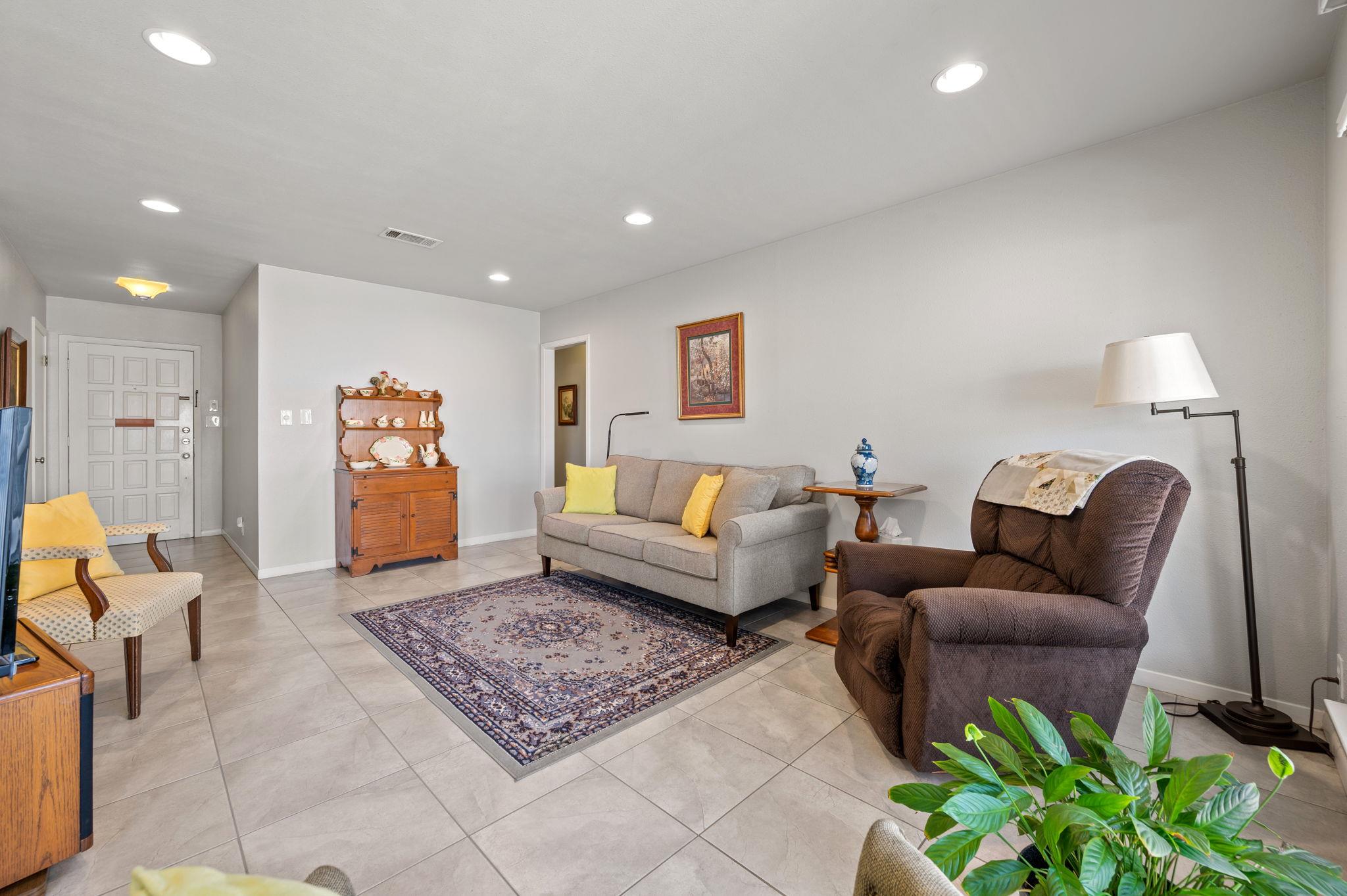 2712 Thrushwood Dr, Austin, TX 78757