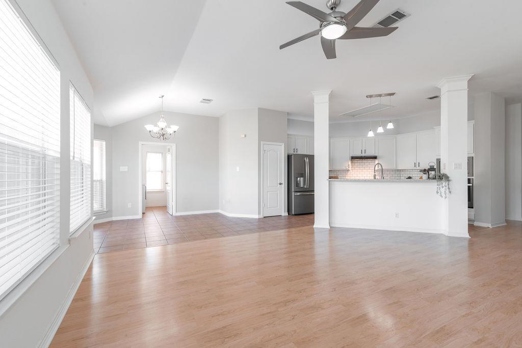 1409 Emblem Dr, Pflugerville, TX 78660