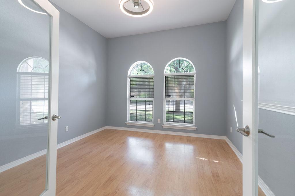 1409 Emblem Dr, Pflugerville, TX 78660