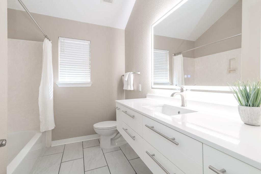 1409 Emblem Dr, Pflugerville, TX 78660