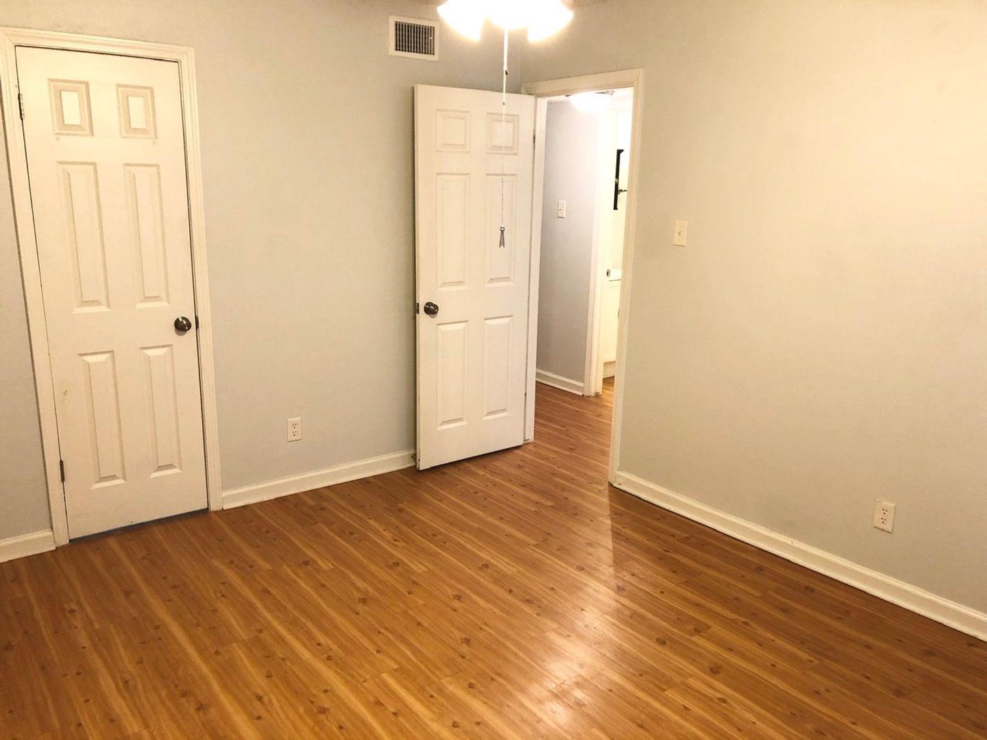 2301 Ohlen Rd # 210, Austin, TX 78757