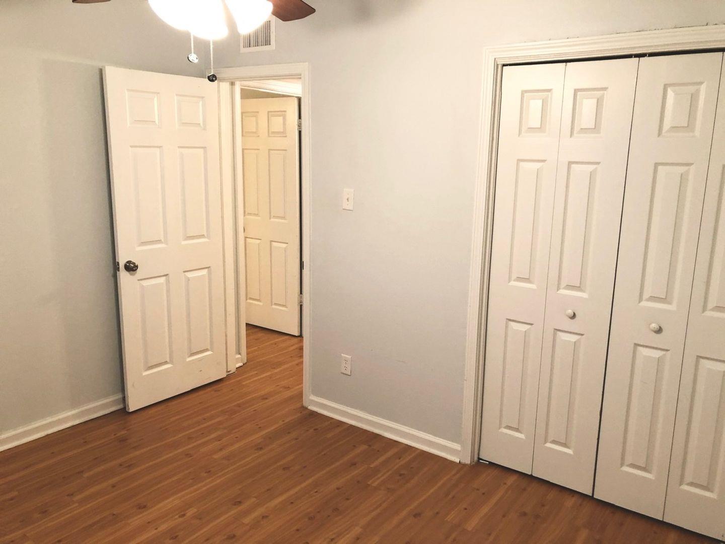 2301 Ohlen Rd # 210, Austin, TX 78757