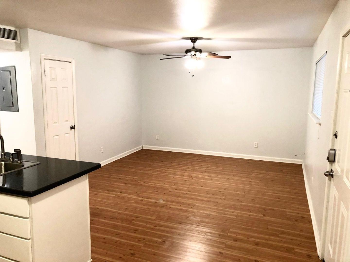 2301 Ohlen Rd # 210, Austin, TX 78757