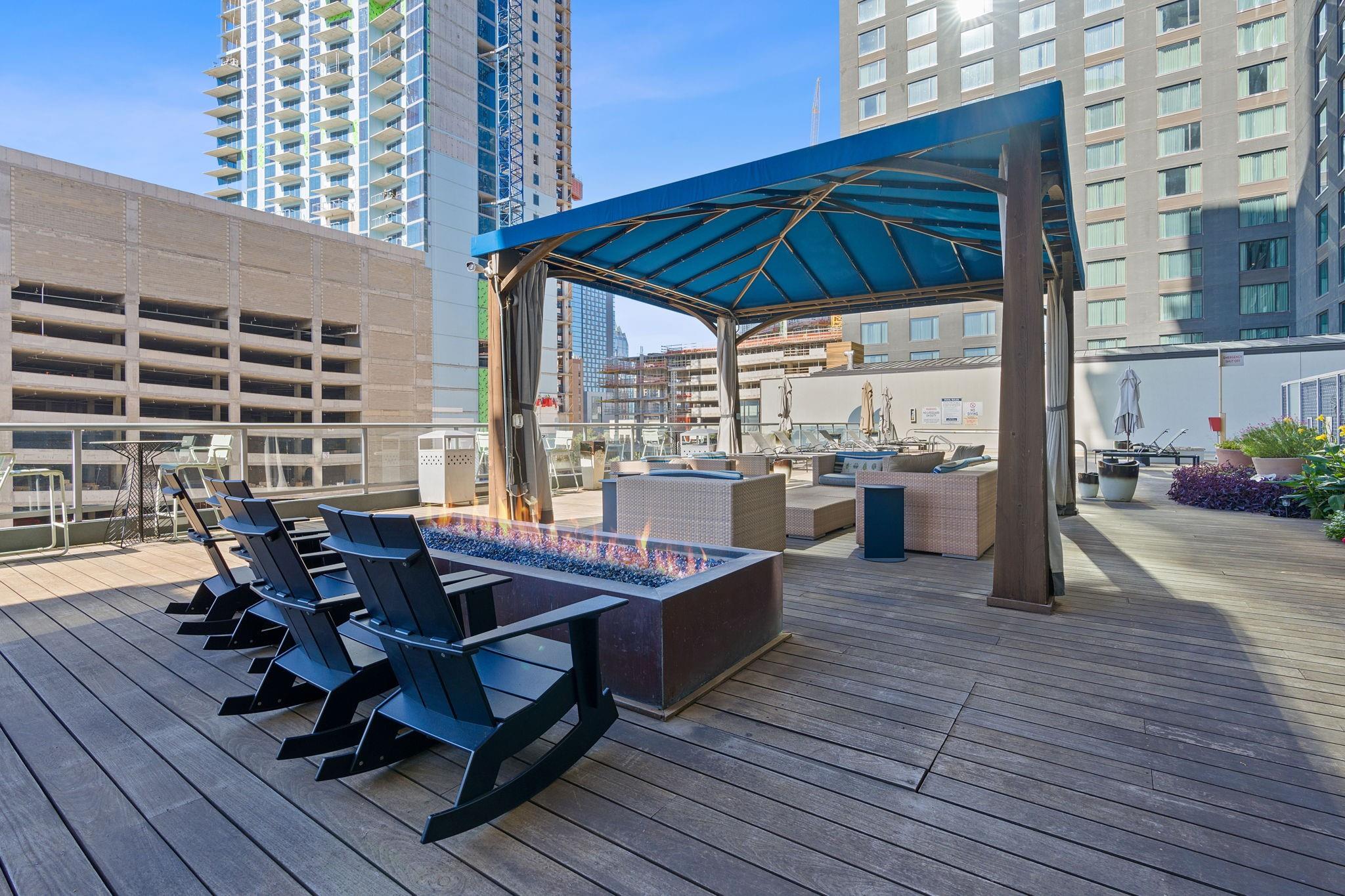 603 Davis St # 1304, Austin, TX 78701