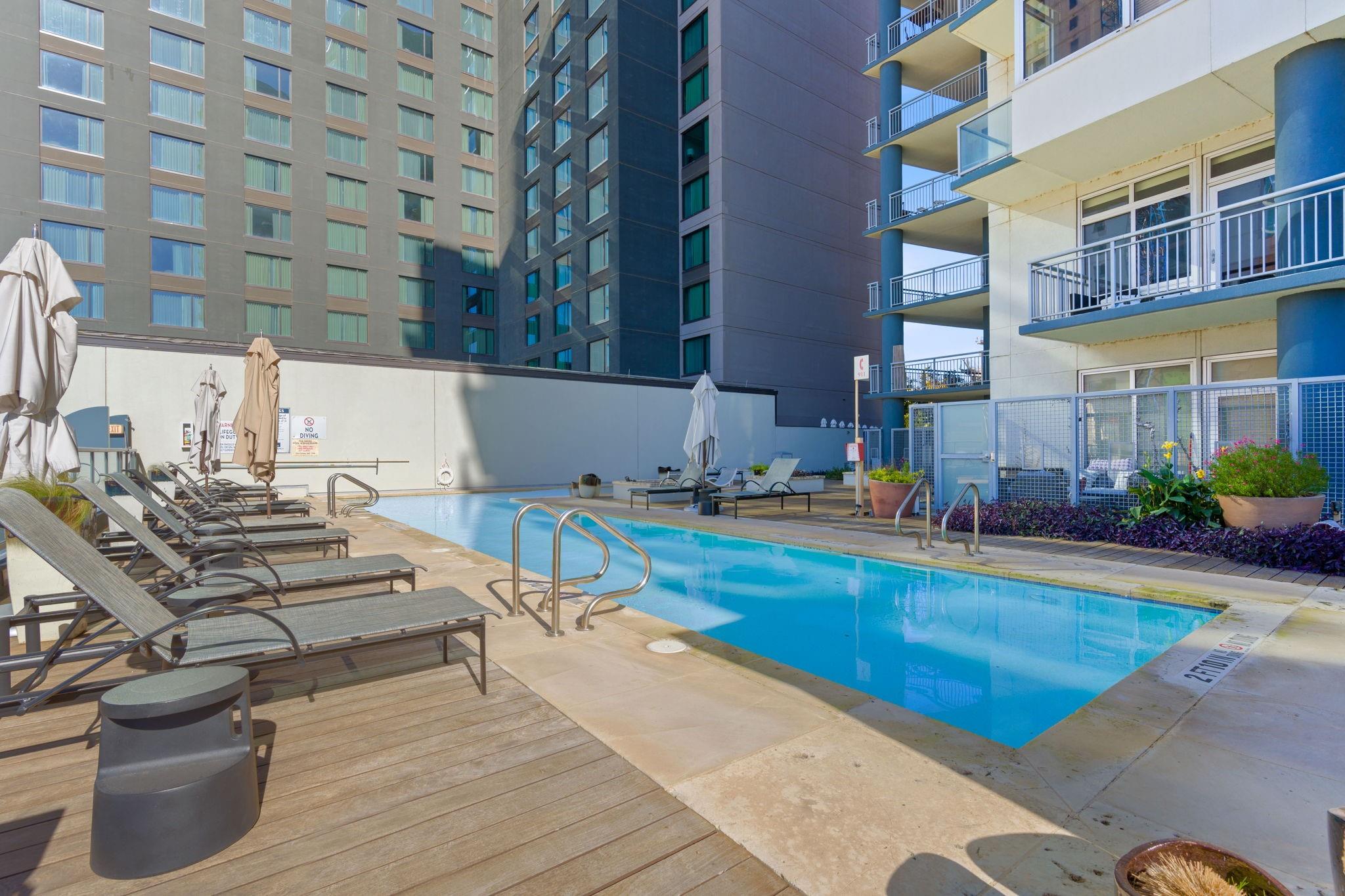 603 Davis St # 1304, Austin, TX 78701