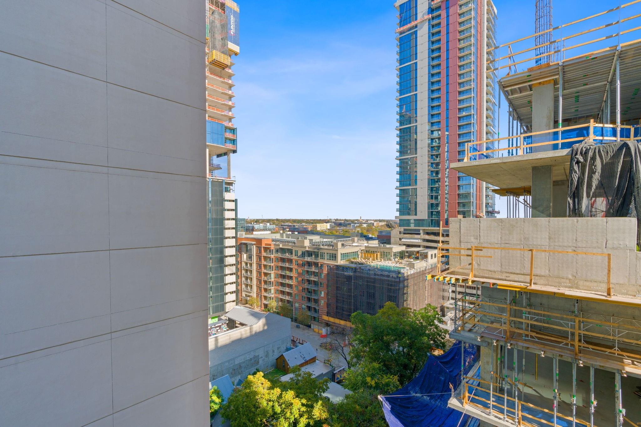 603 Davis St # 1304, Austin, TX 78701