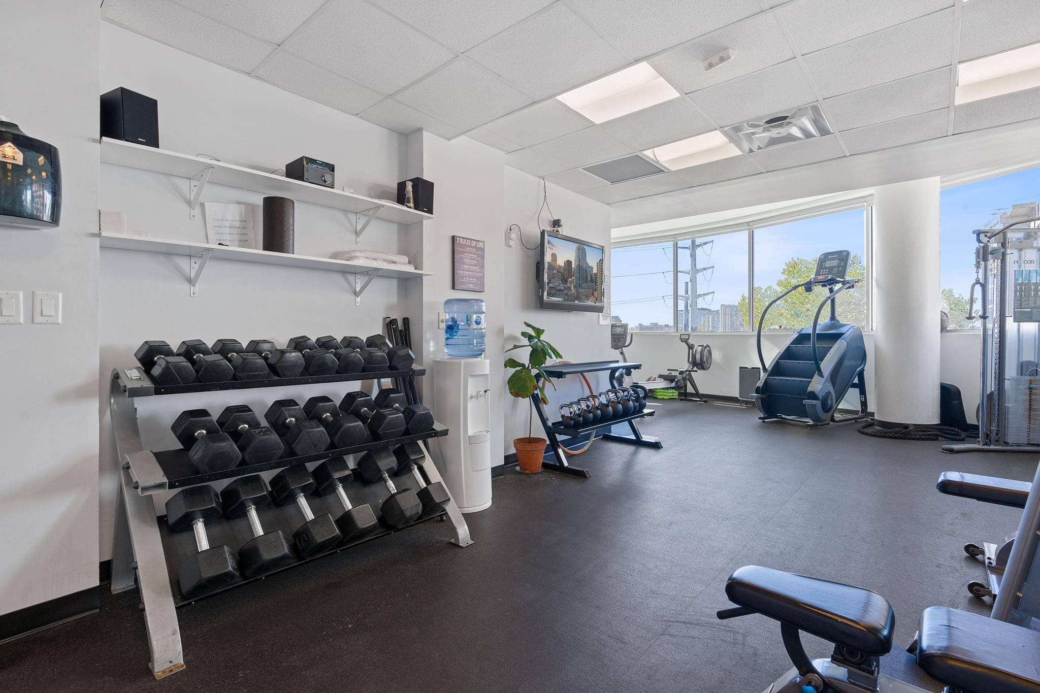 603 Davis St # 1304, Austin, TX 78701