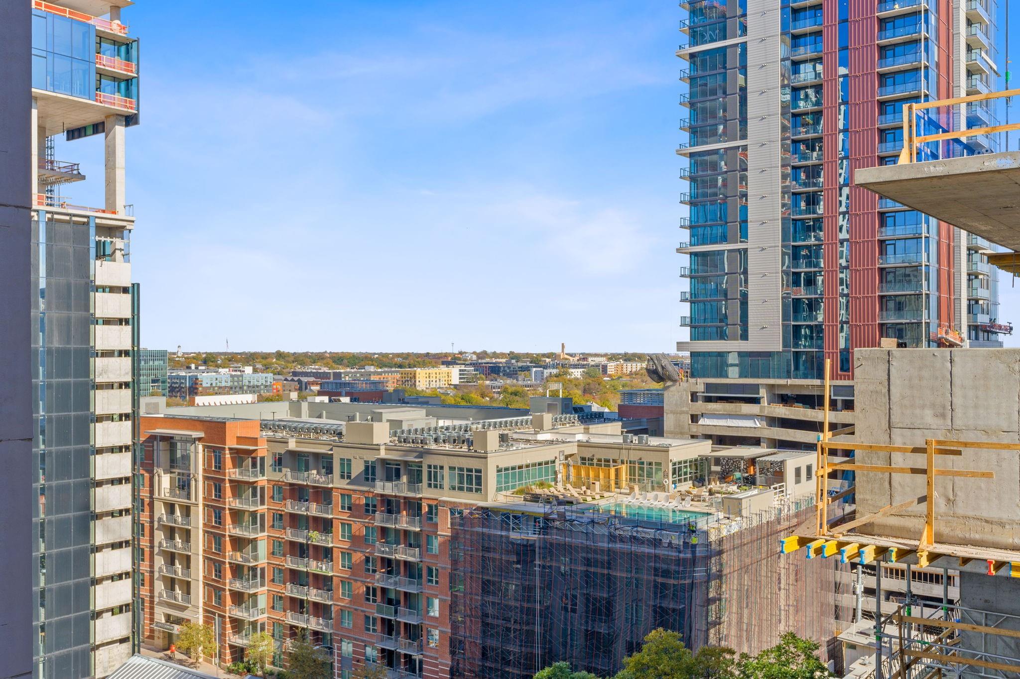 603 Davis St # 1304, Austin, TX 78701