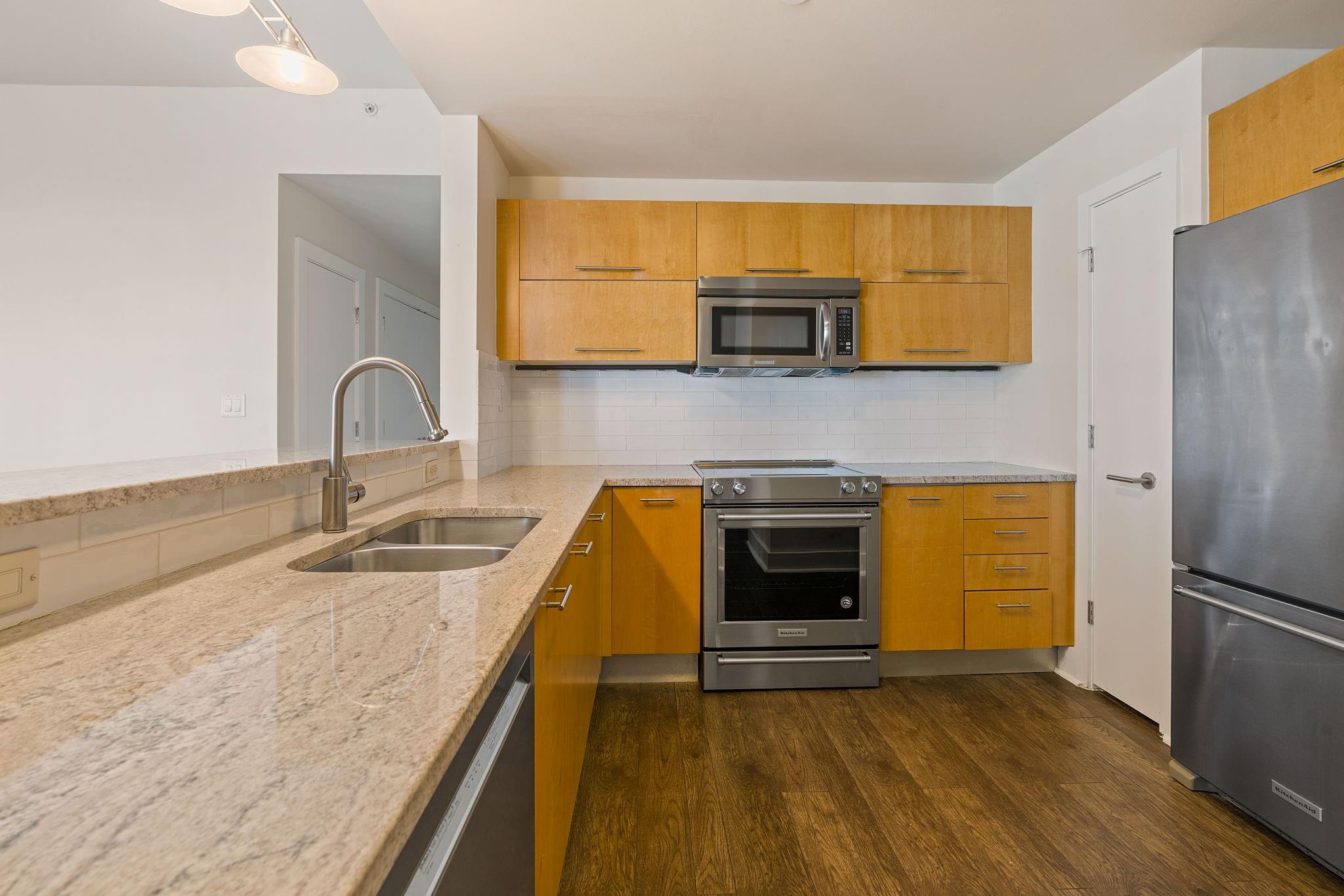 603 Davis St # 1304, Austin, TX 78701