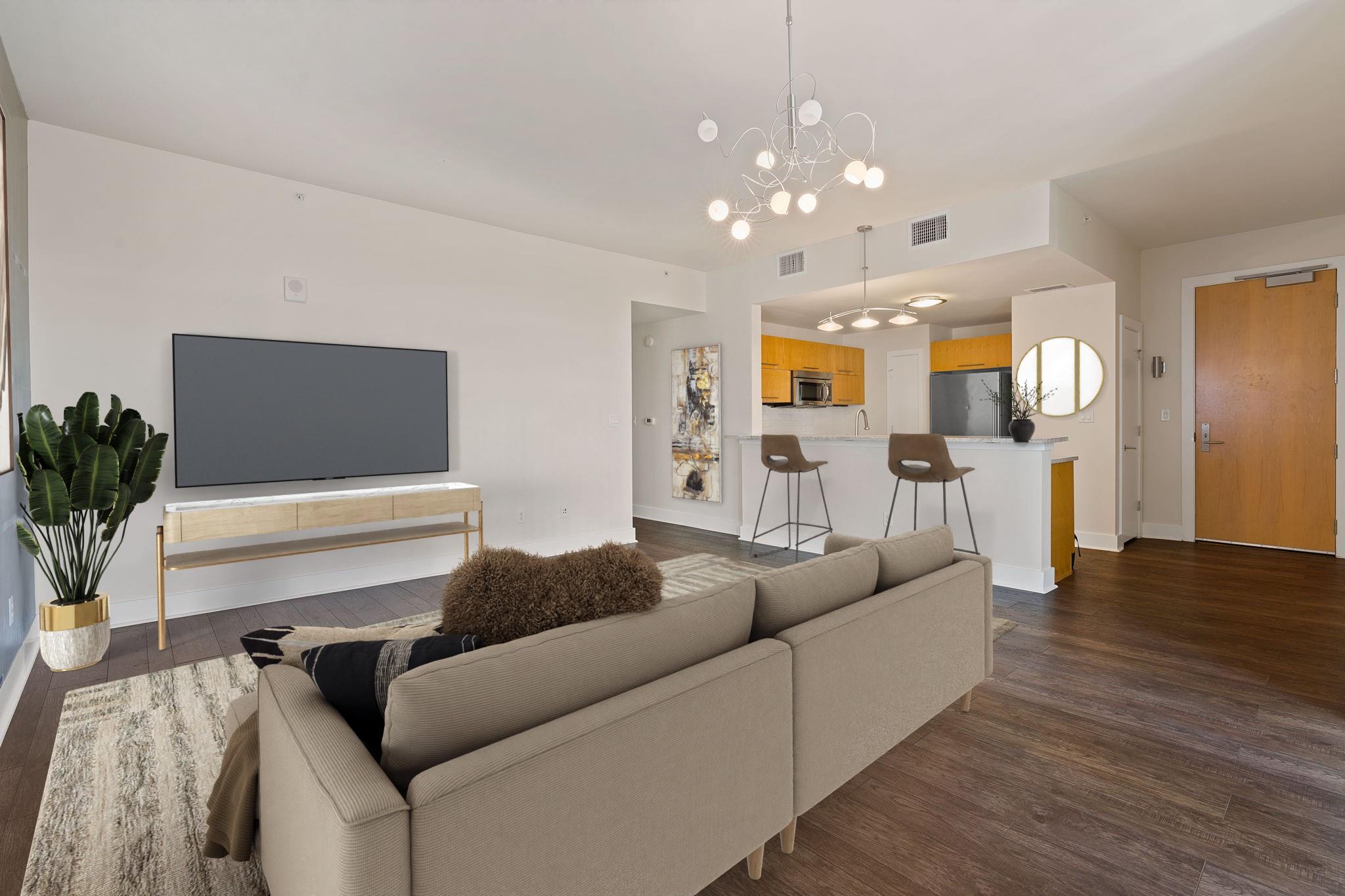 603 Davis St # 1304, Austin, TX 78701