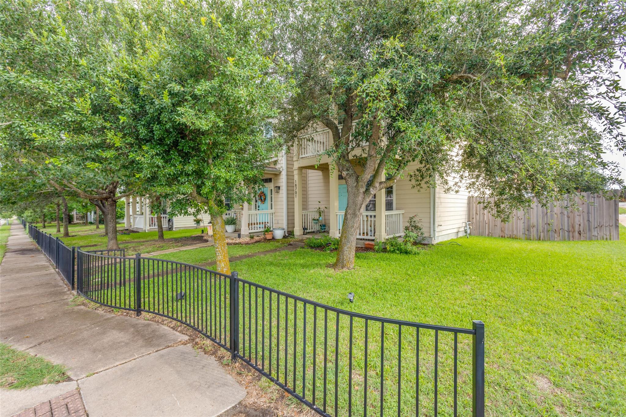 18701 Golden Eagle Way, Elgin, TX 78621