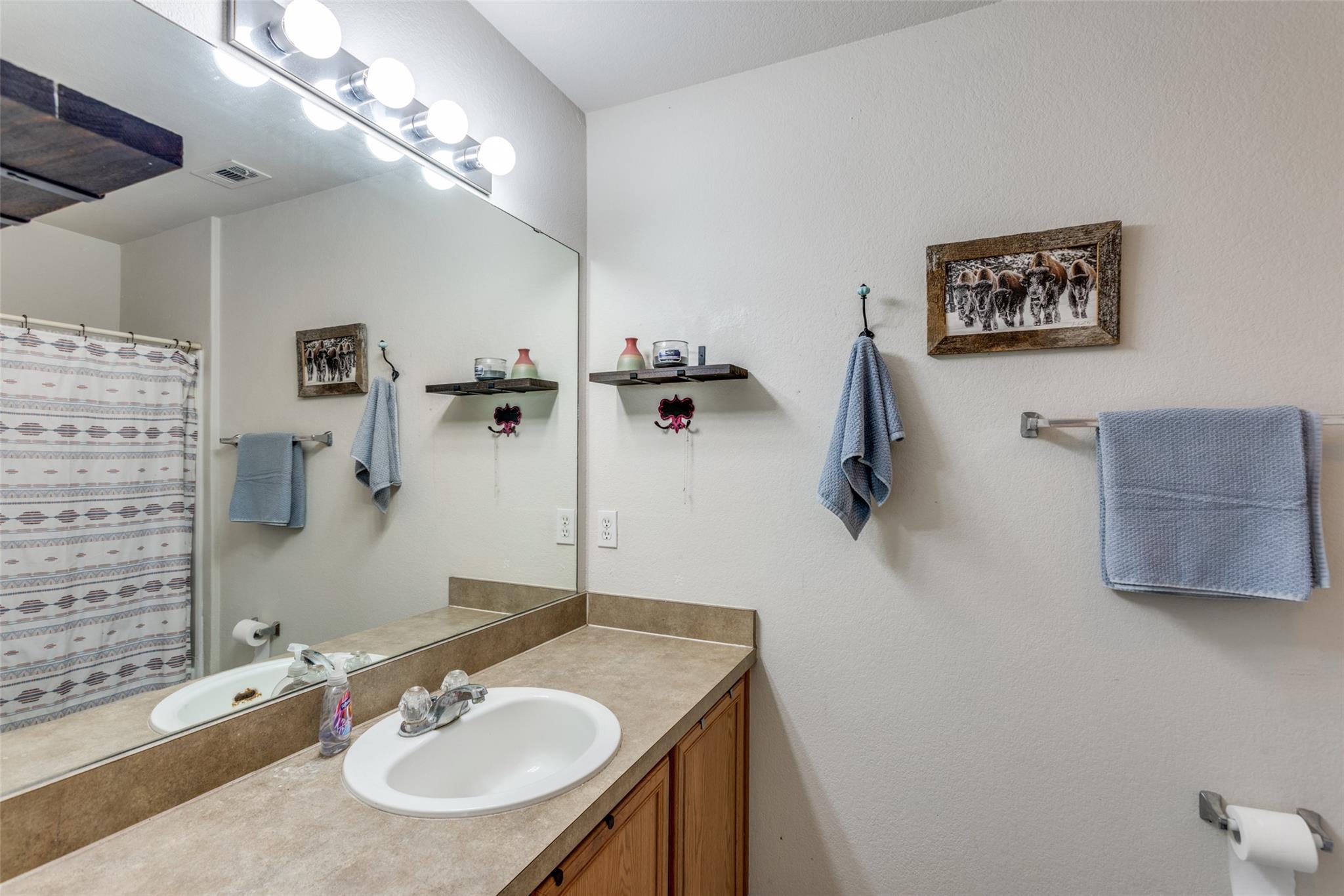 18701 Golden Eagle Way, Elgin, TX 78621
