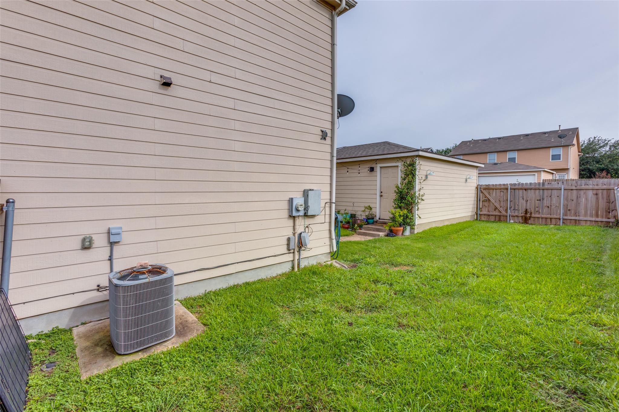 18701 Golden Eagle Way, Elgin, TX 78621
