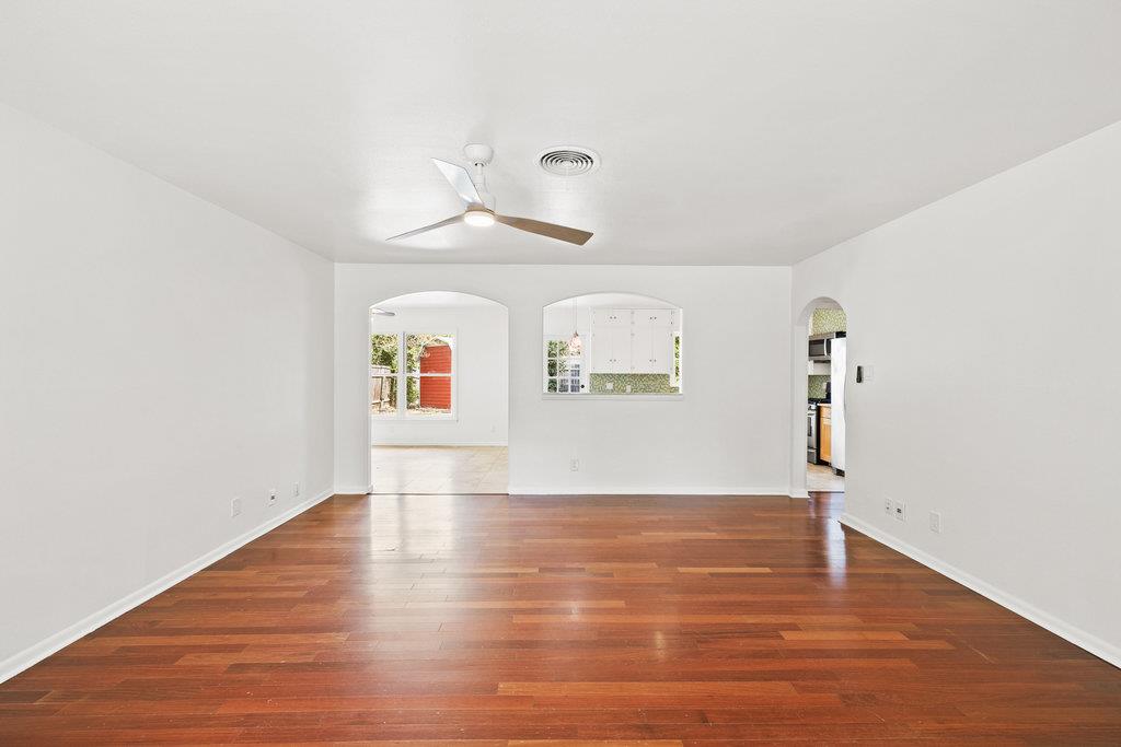 1502 Ridgehaven Dr, Austin, TX 78723