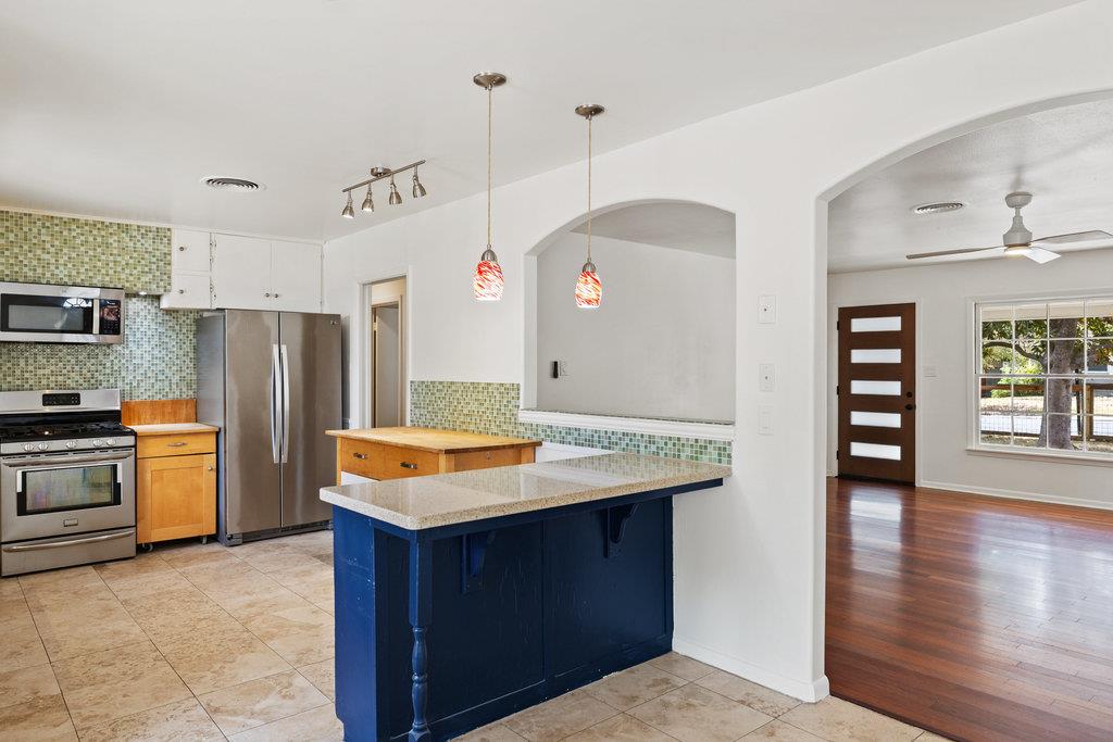 1502 Ridgehaven Dr, Austin, TX 78723