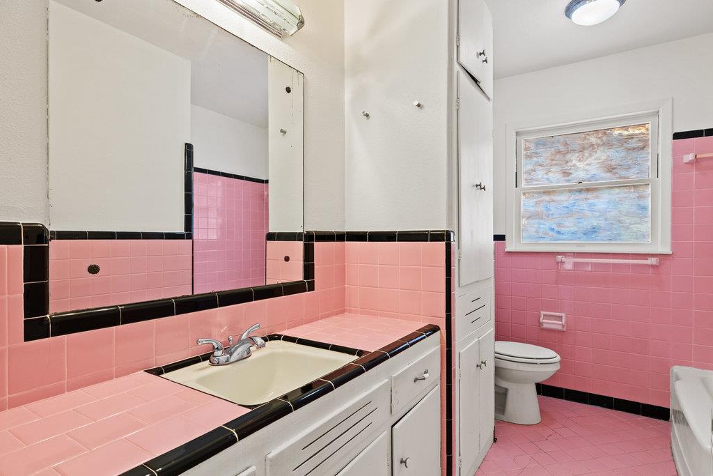 1502 Ridgehaven Dr, Austin, TX 78723