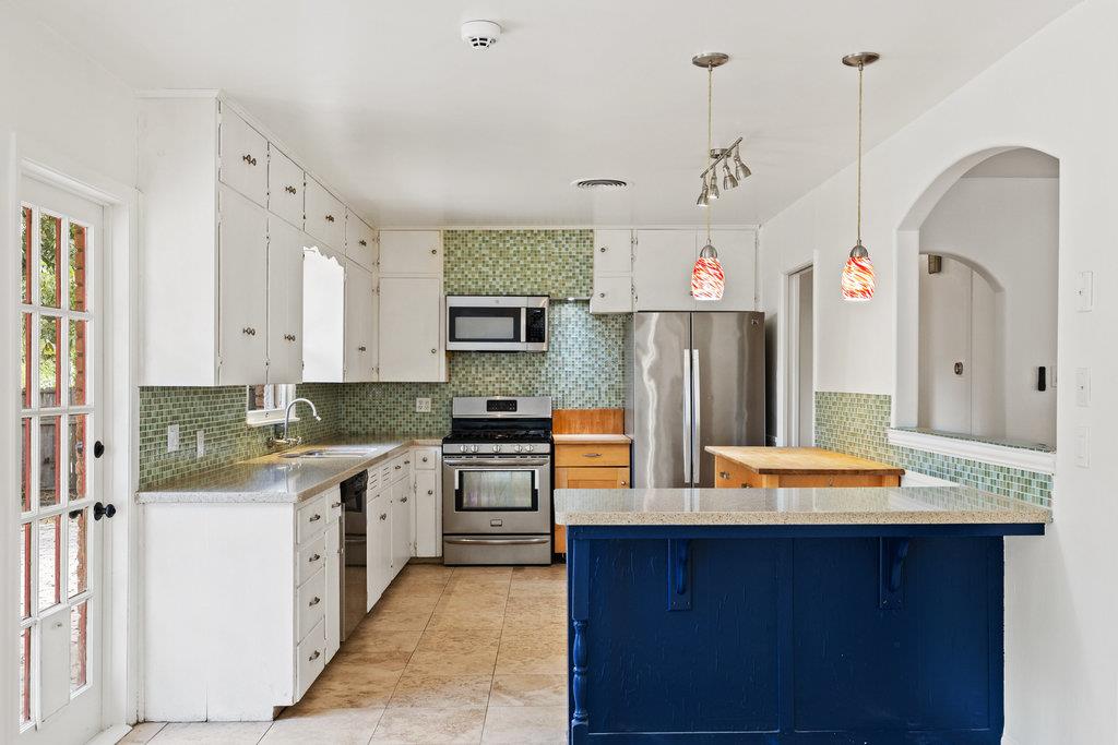 1502 Ridgehaven Dr, Austin, TX 78723