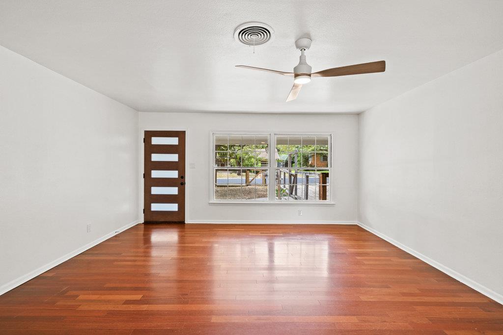 1502 Ridgehaven Dr, Austin, TX 78723