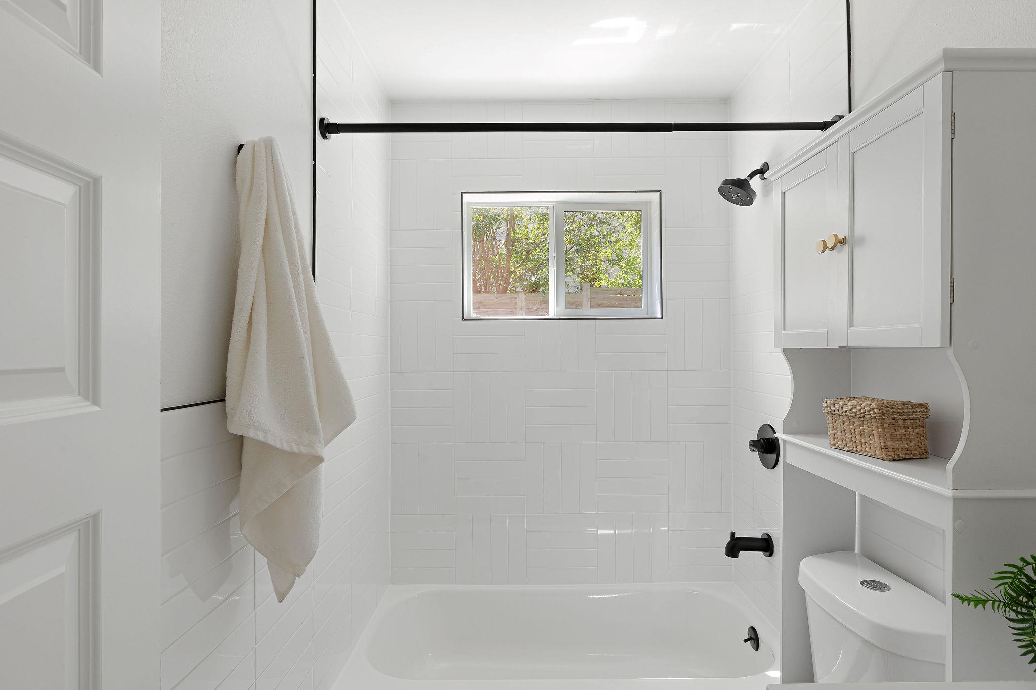 6210 Hyside Dr, Austin, TX 78723