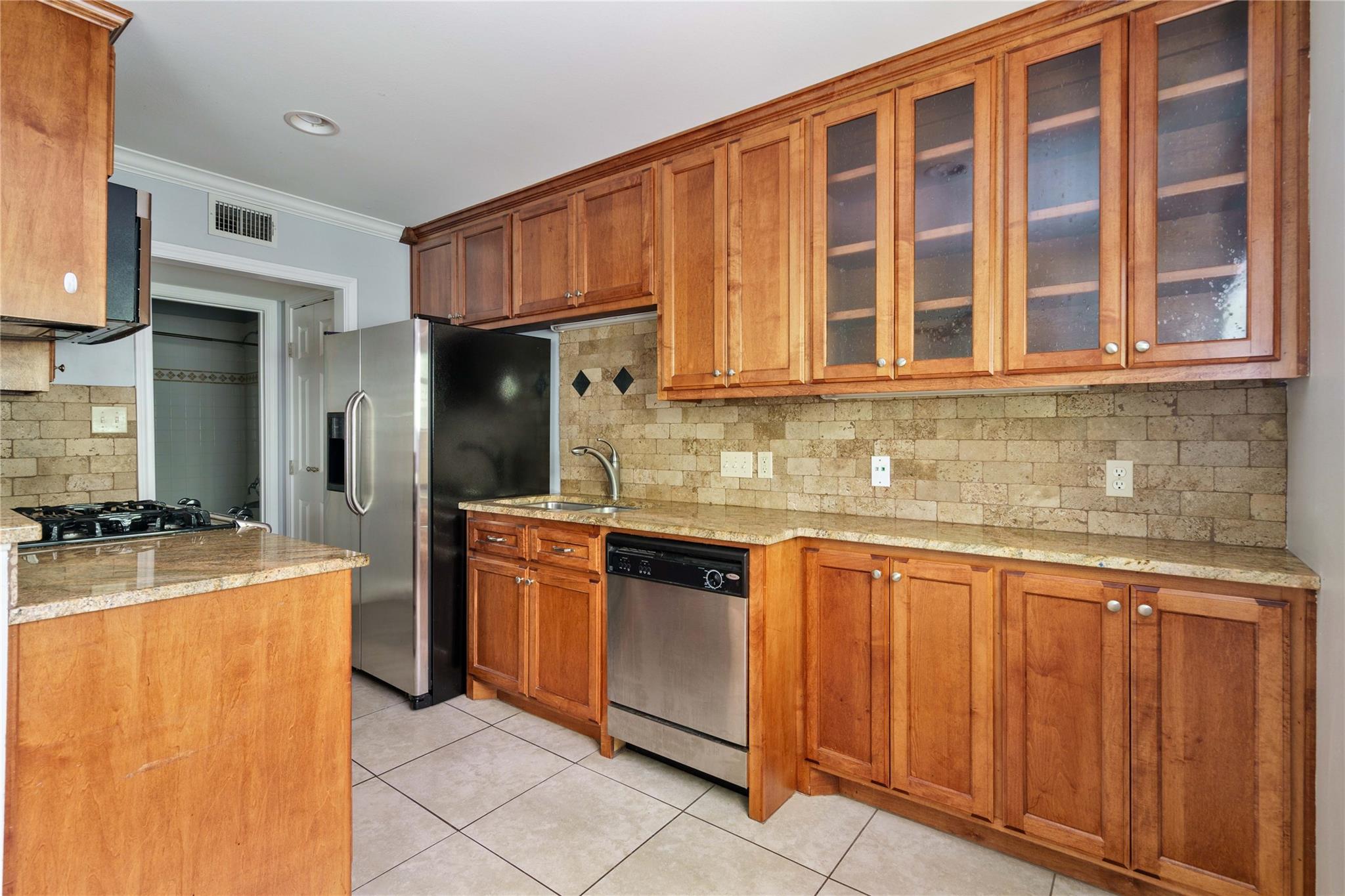 407 E 45th St # 211, Austin, TX 78751