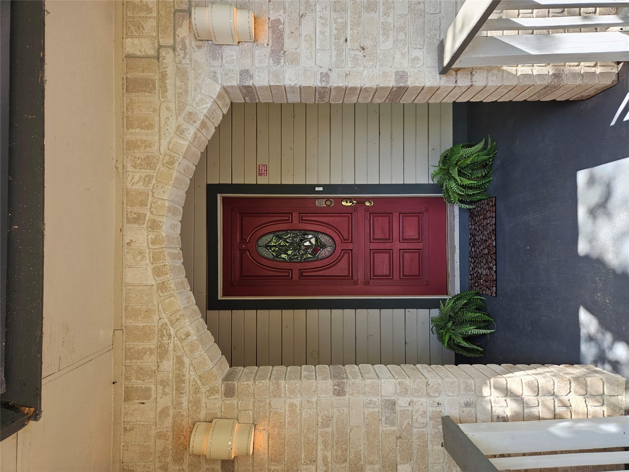 215 Serenada Dr, Georgetown, TX 78628