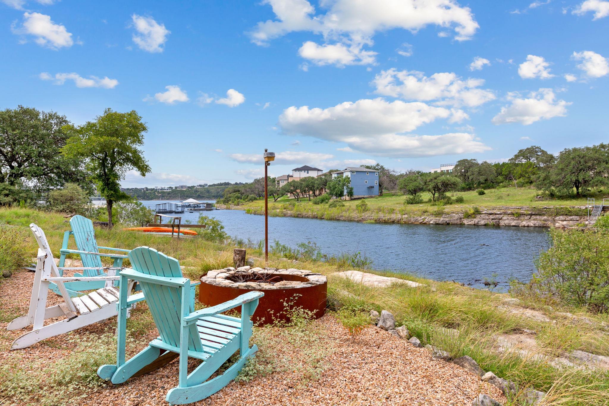 19907 Constitution Cv, Lago Vista, TX 78645