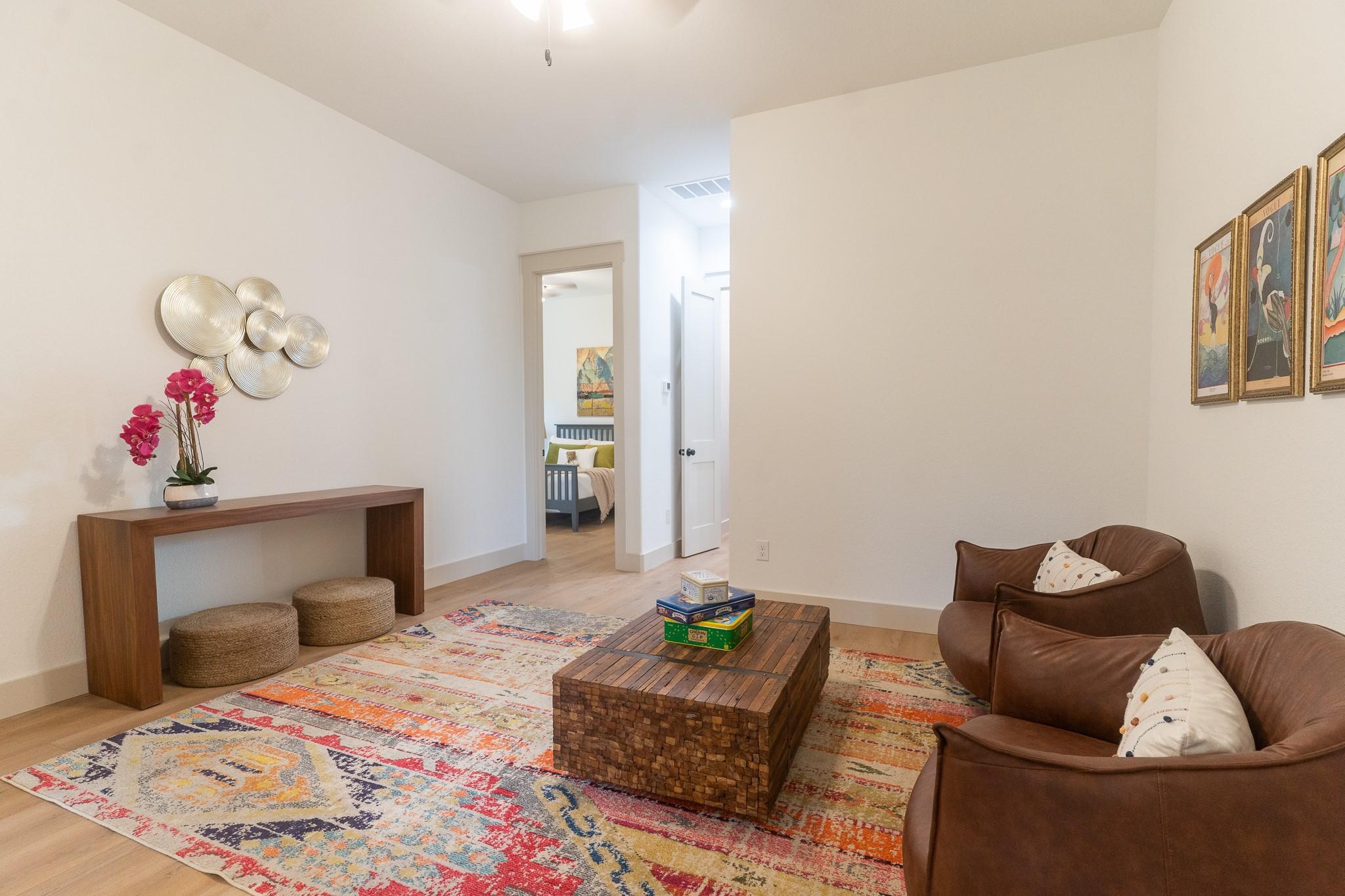 249 Moccasin Cyn, Cedar Creek, TX 78612
