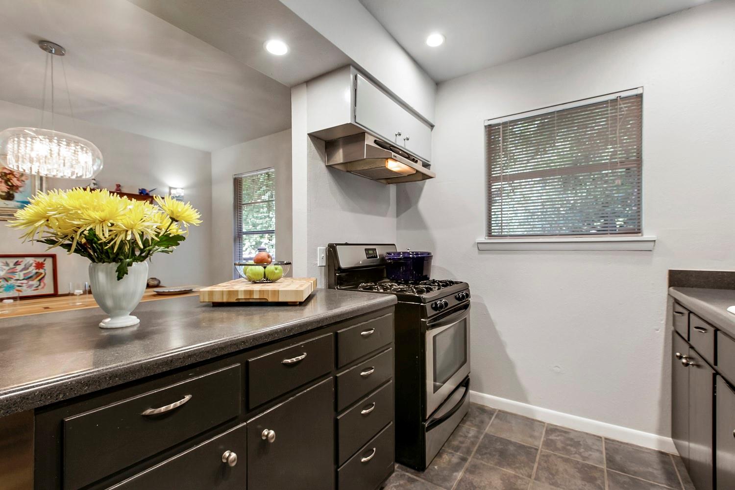 5800 Glenhollow Path, Austin, TX 78745