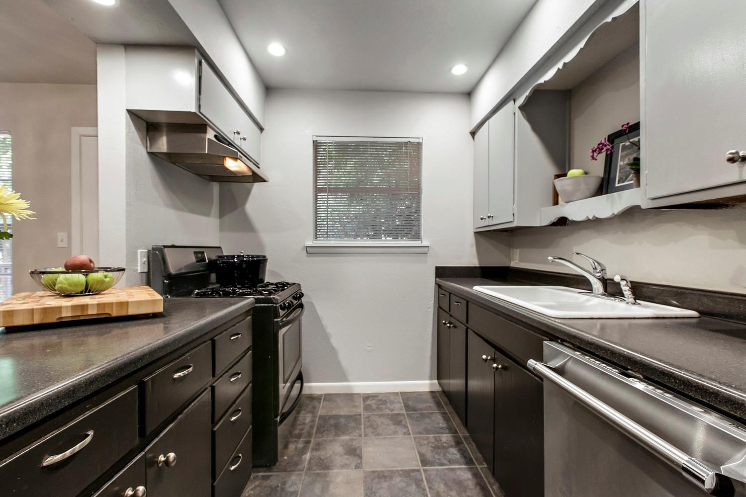 5800 Glenhollow Path, Austin, TX 78745