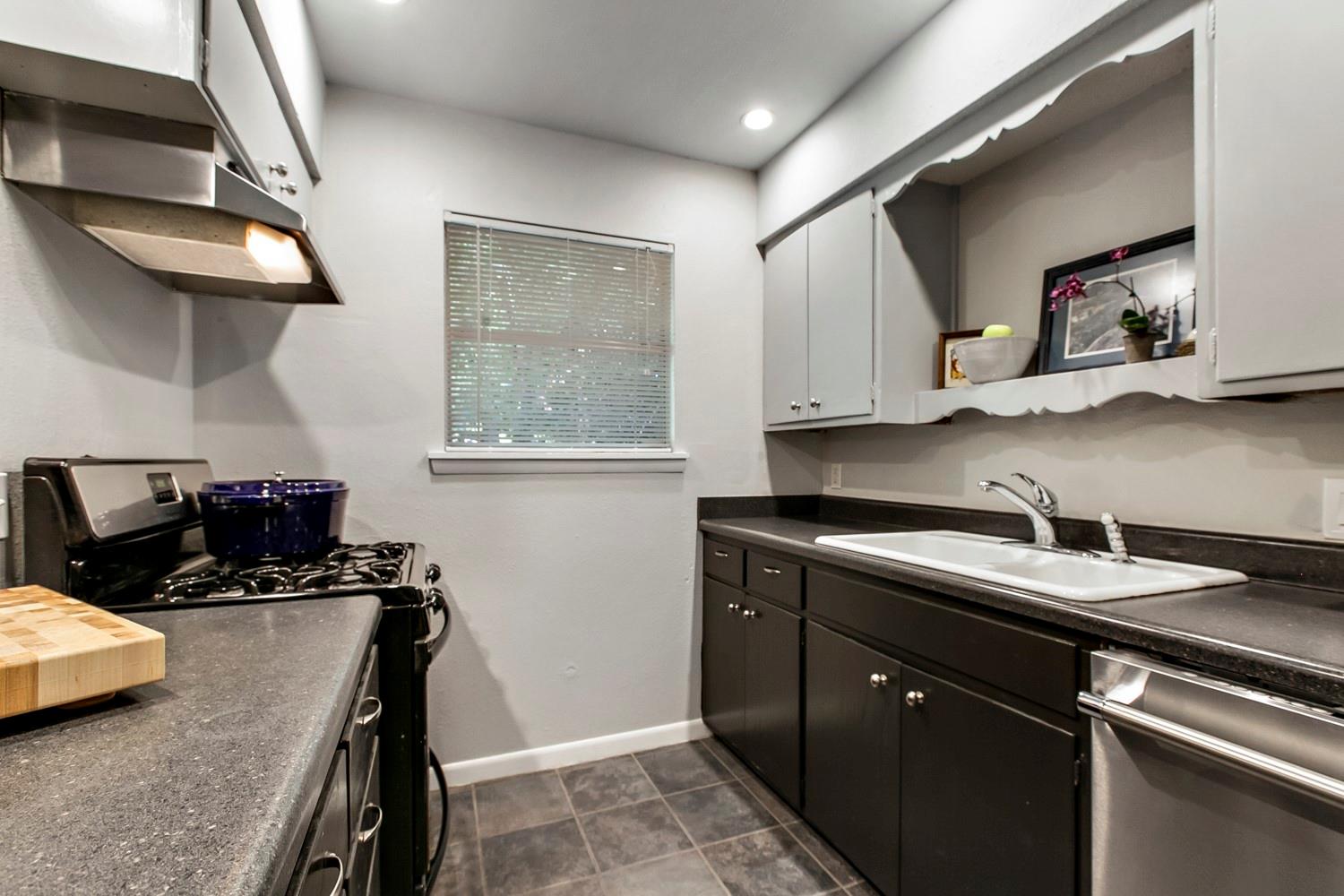 5800 Glenhollow Path, Austin, TX 78745