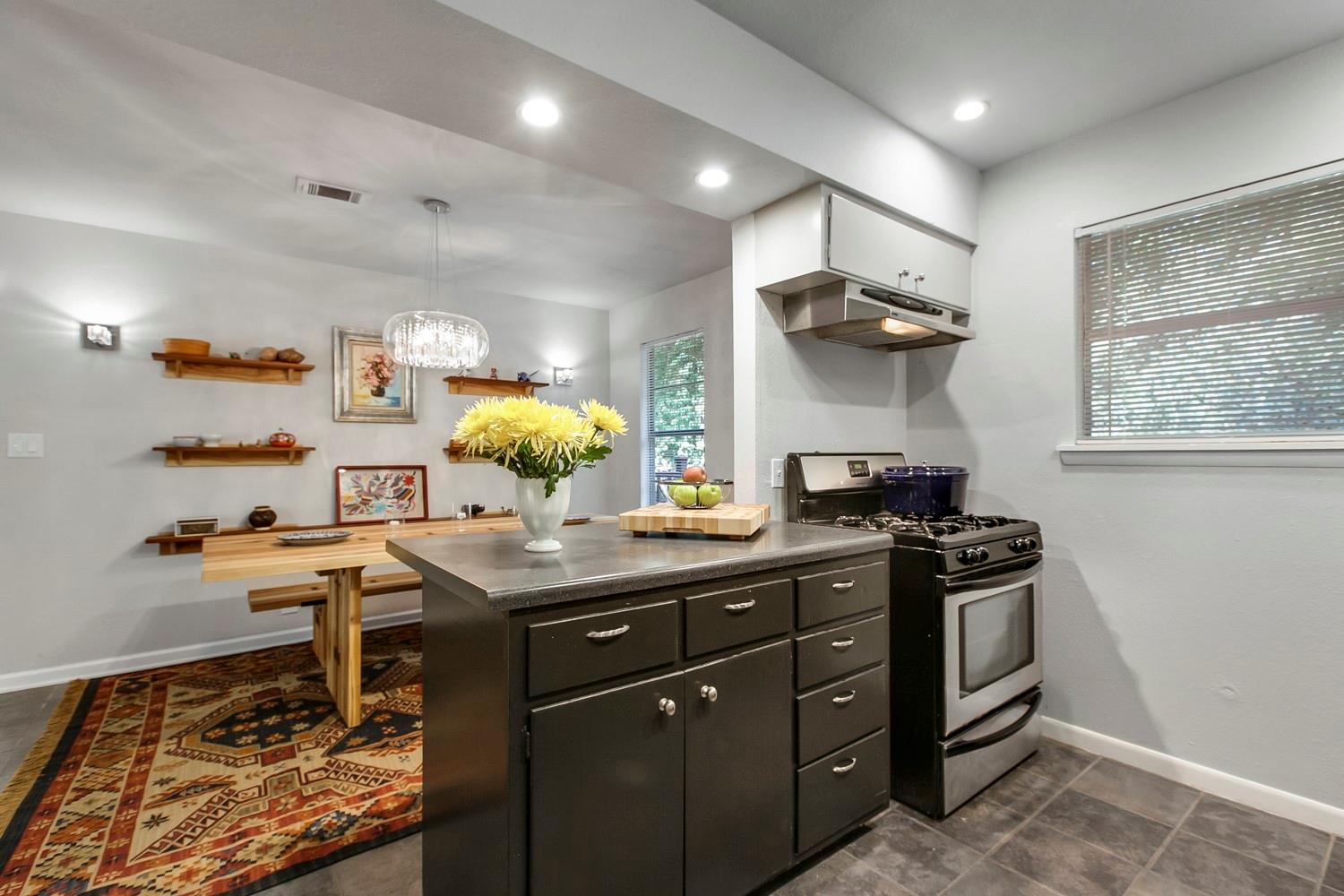 5800 Glenhollow Path, Austin, TX 78745