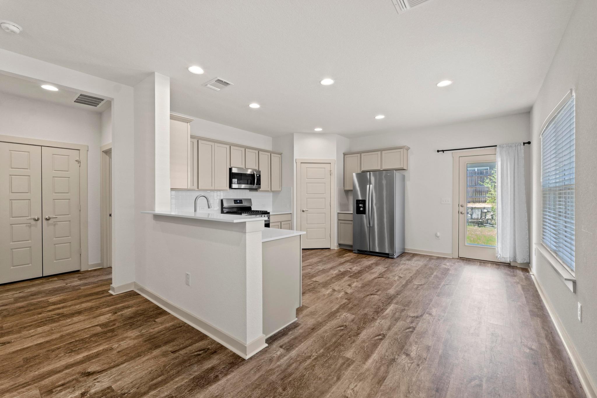 10400 Fulton Ave, Austin, TX 78754