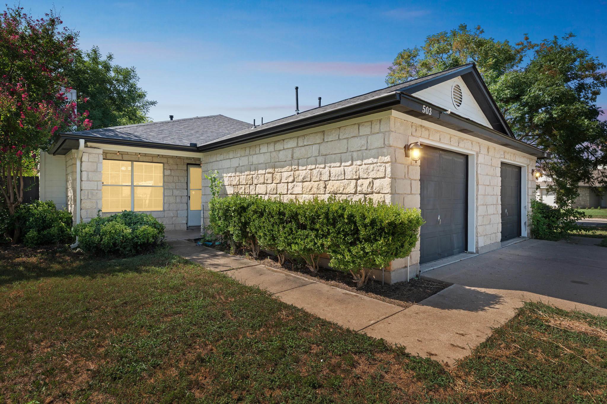 501/503 Texas Ave, Round Rock, TX 78664