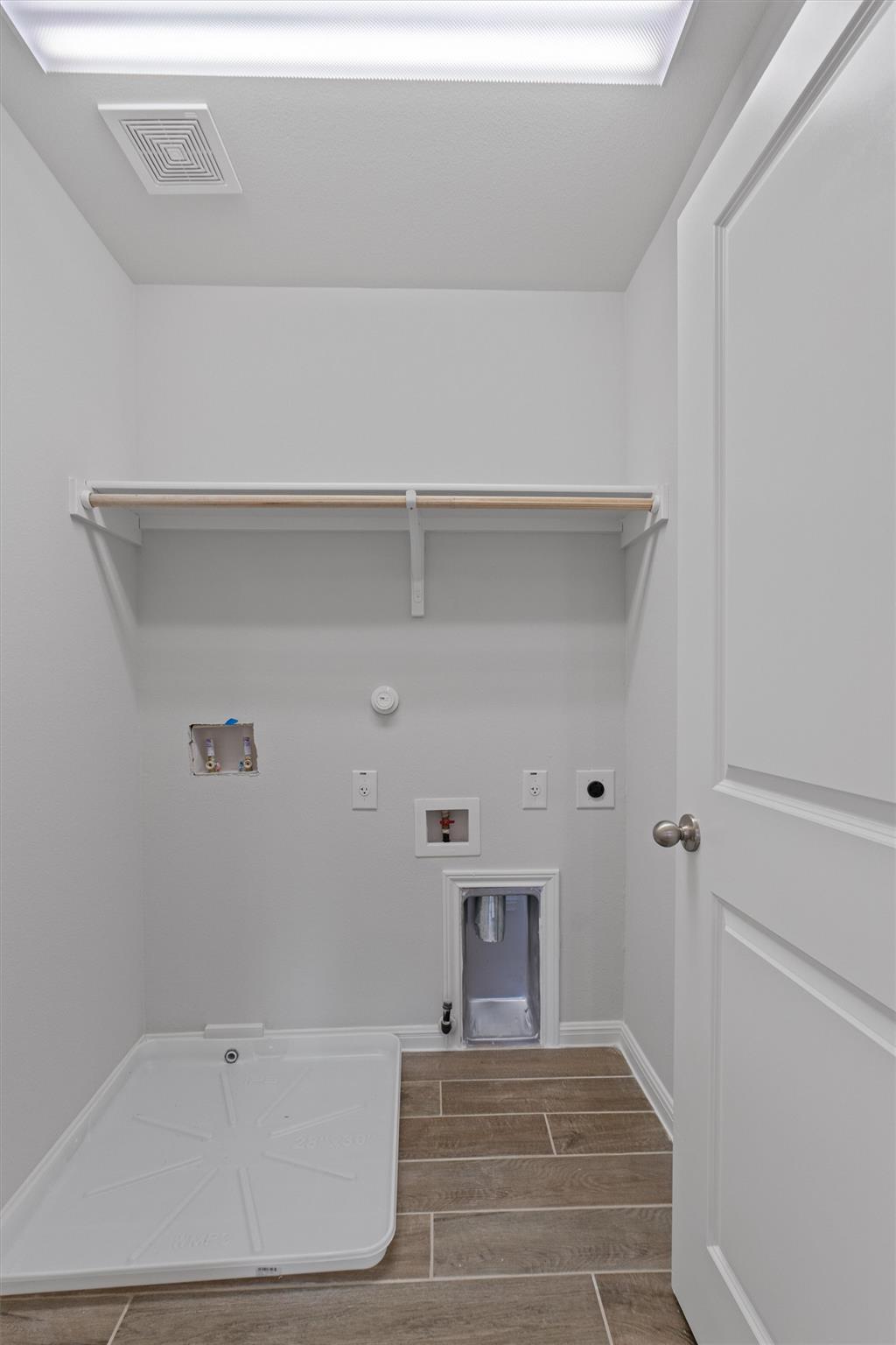 248 Ironshoe Trl, Liberty Hill, TX 78642