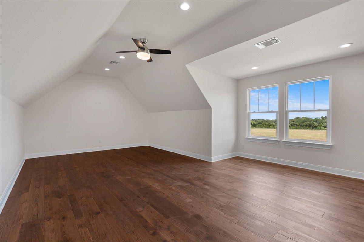 7100 Munke Rd, La Grange, TX 78945