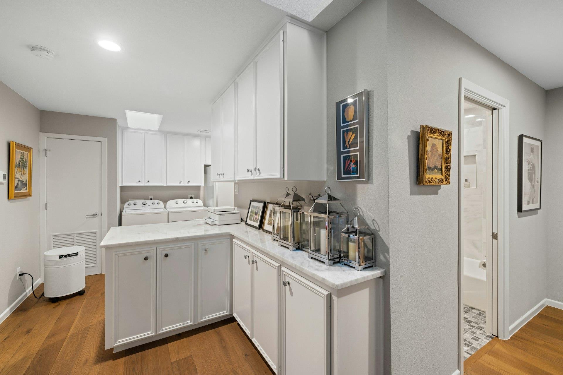 8714 Ridgehill Dr, Austin, TX 78759