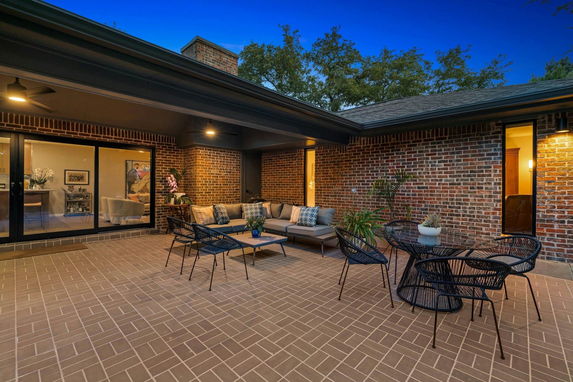 8714 Ridgehill Dr, Austin, TX 78759