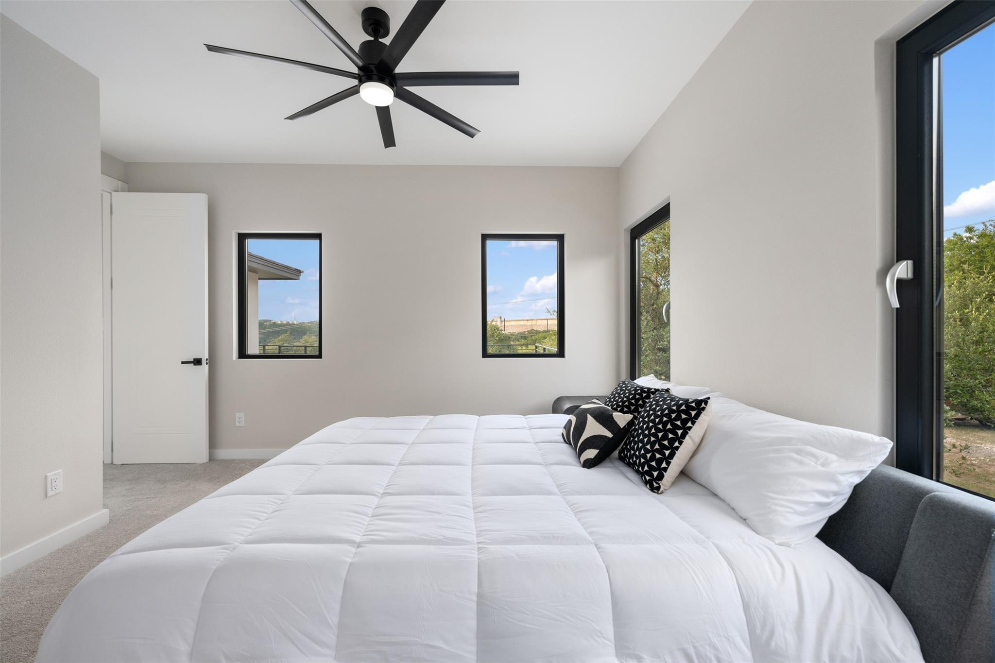 13701 Montview Dr, Austin, TX 78732