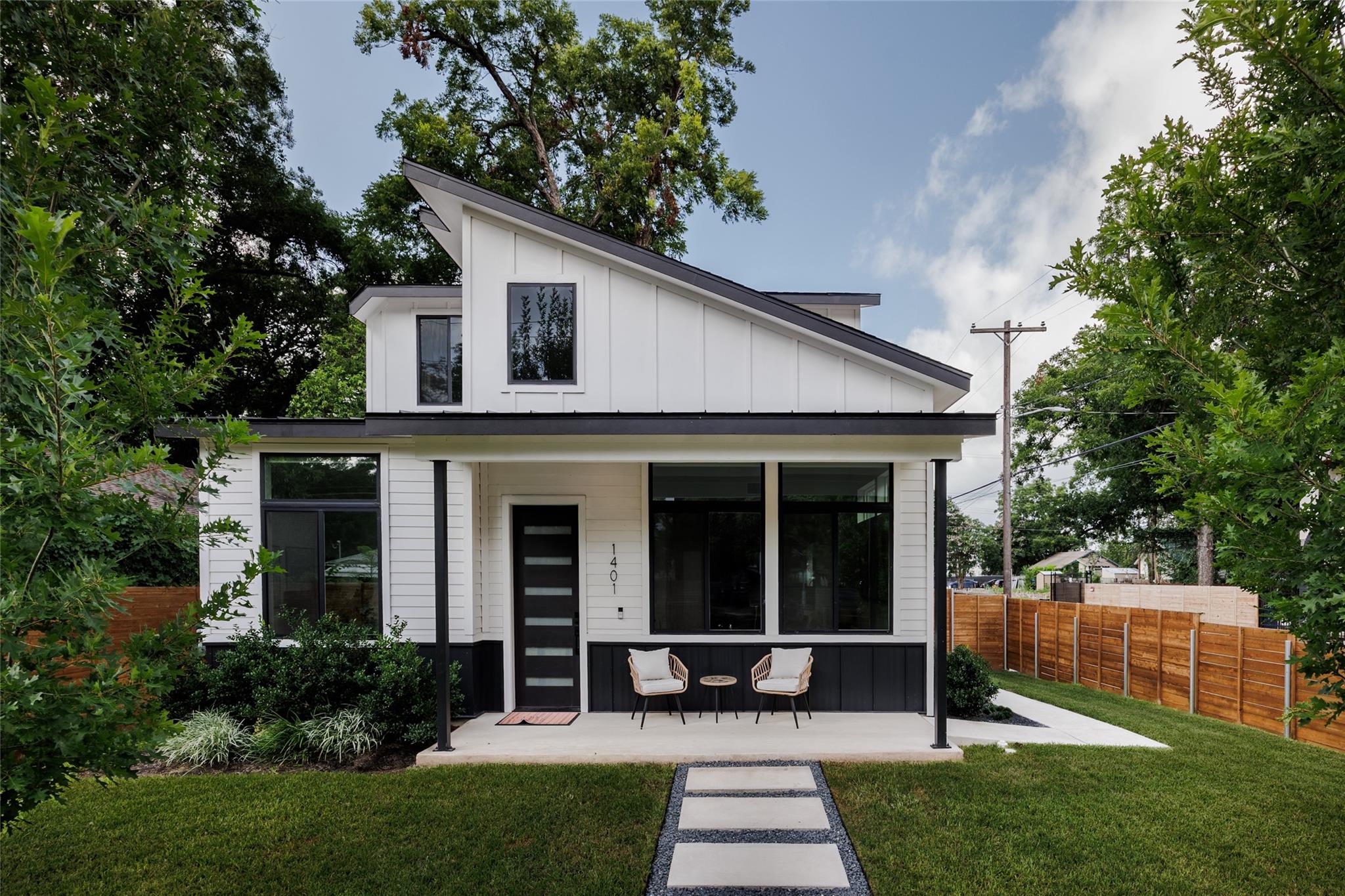 1401 Holly St # A, Austin, TX 78702