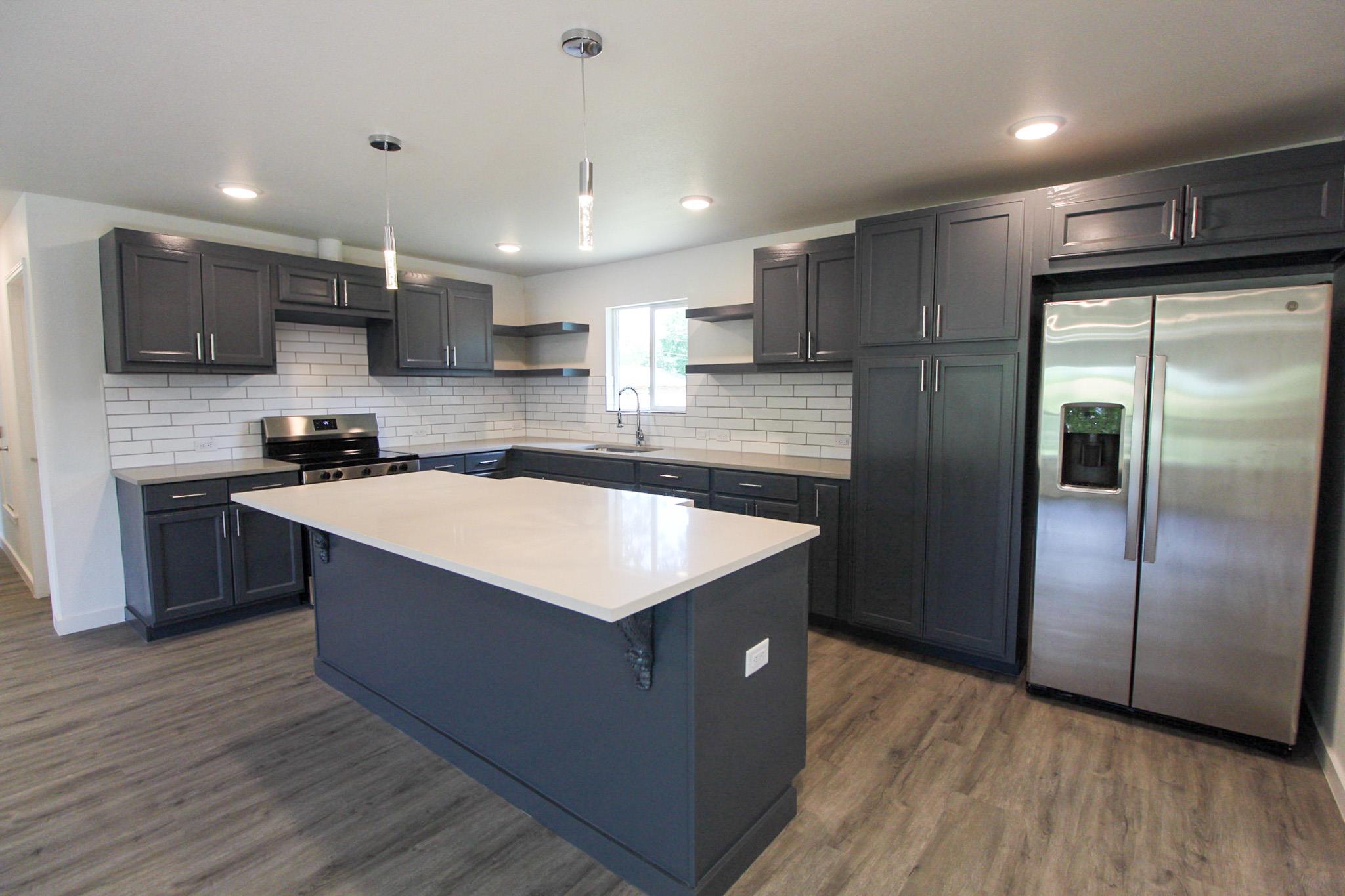 1100 Monte Vista Dr, Lockhart, TX 78644