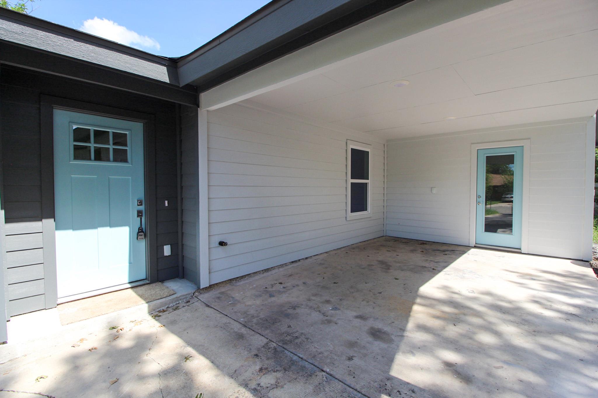 1100 Monte Vista Dr, Lockhart, TX 78644