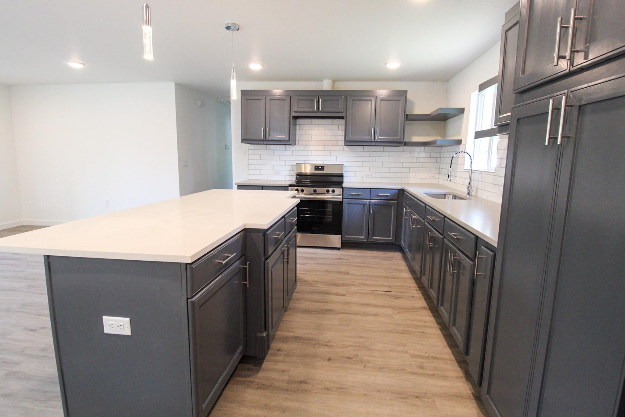 1100 Monte Vista Dr, Lockhart, TX 78644