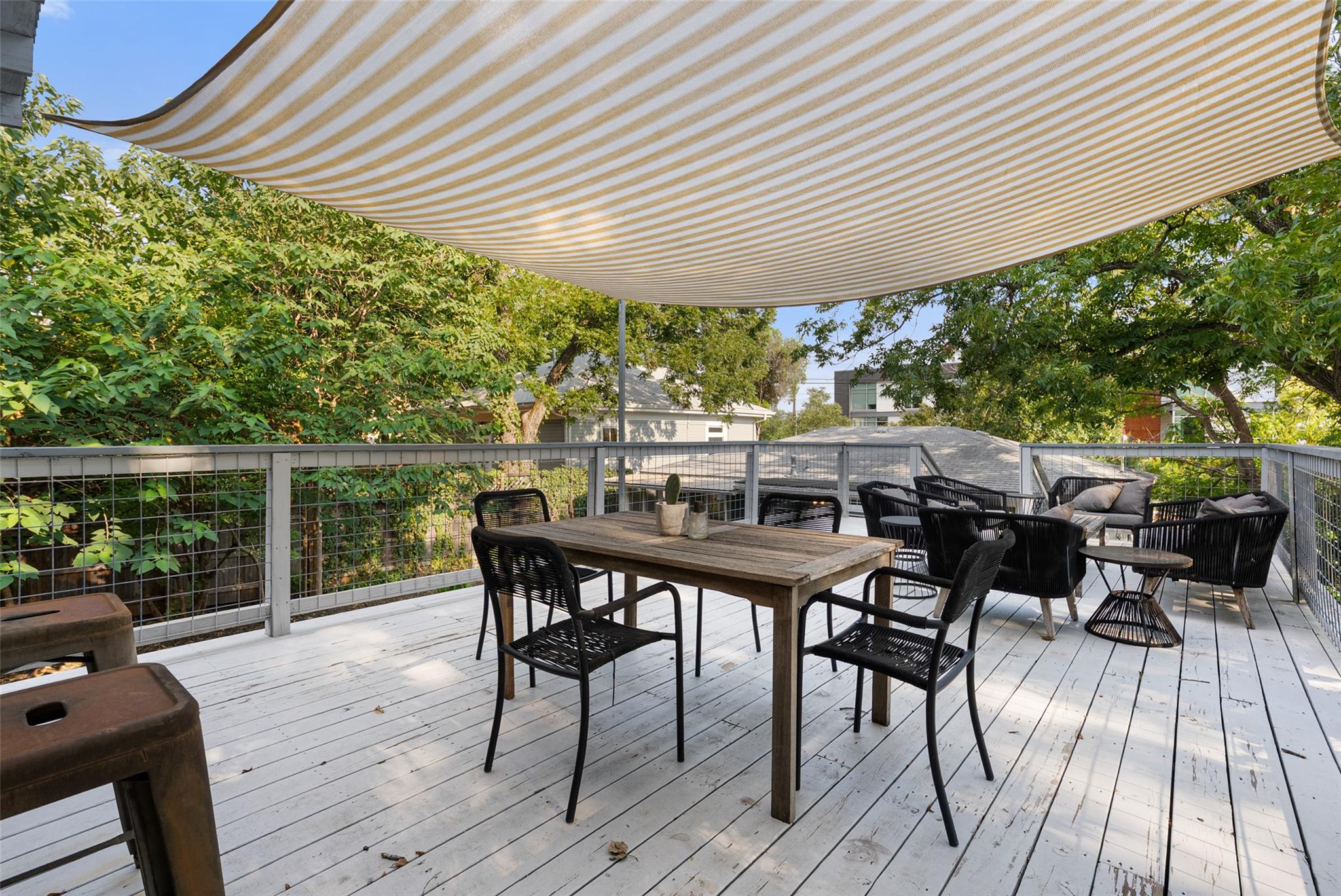 2102 E Martin Luther King Jr Blvd, Austin, TX 78702