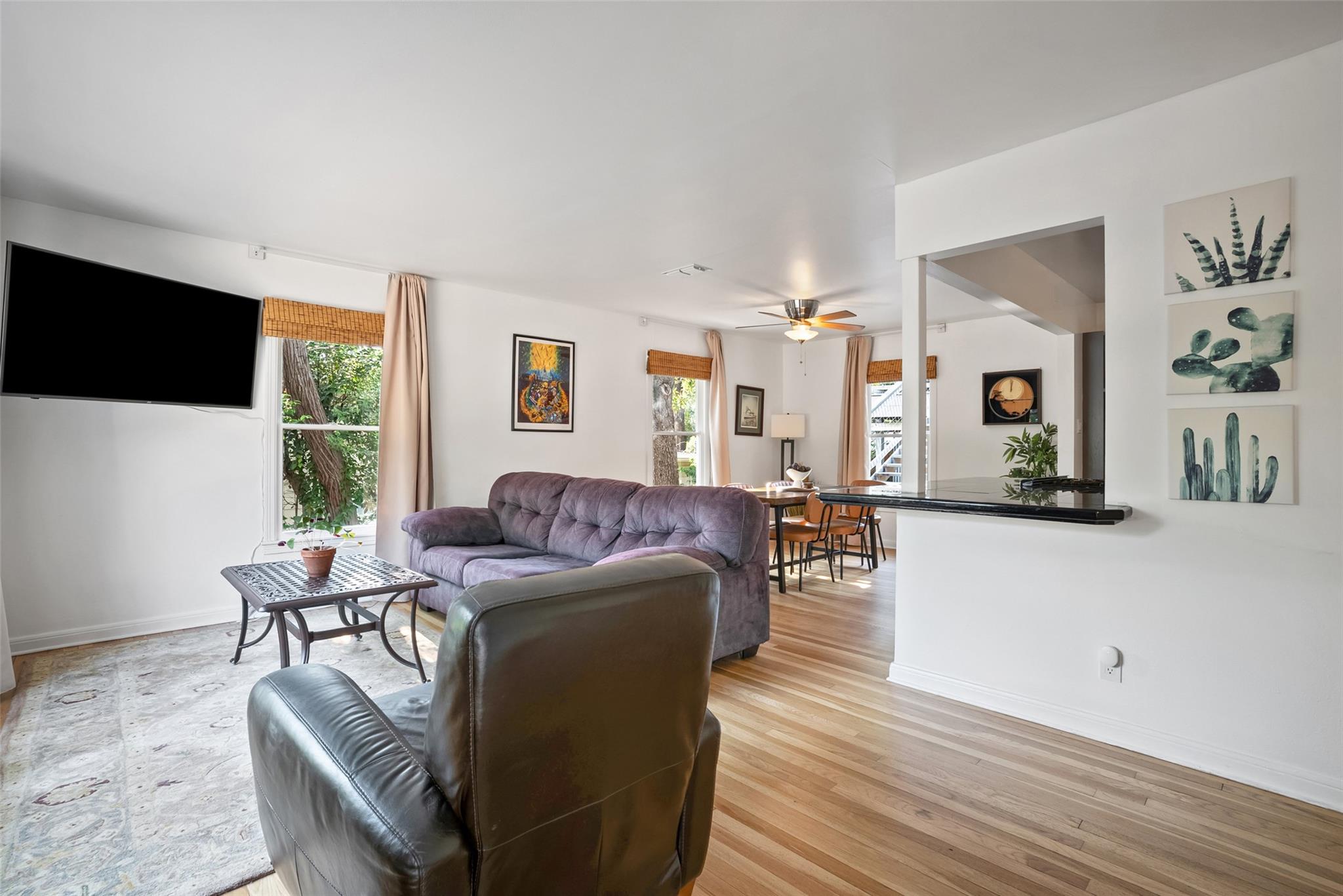 2102 E Martin Luther King Jr Blvd, Austin, TX 78702