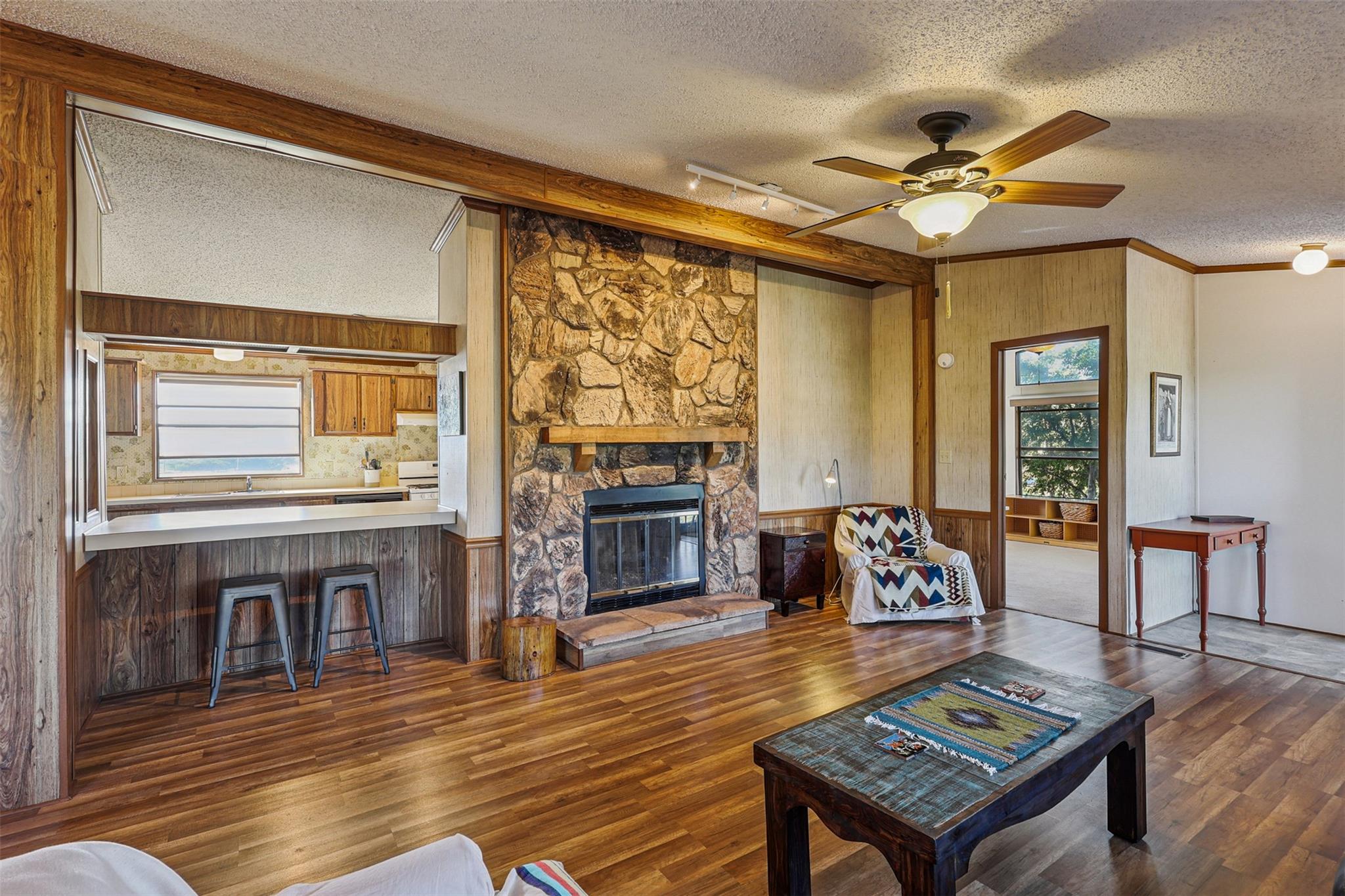 106 Ridge Line Dr, FortDavis, TX 79734