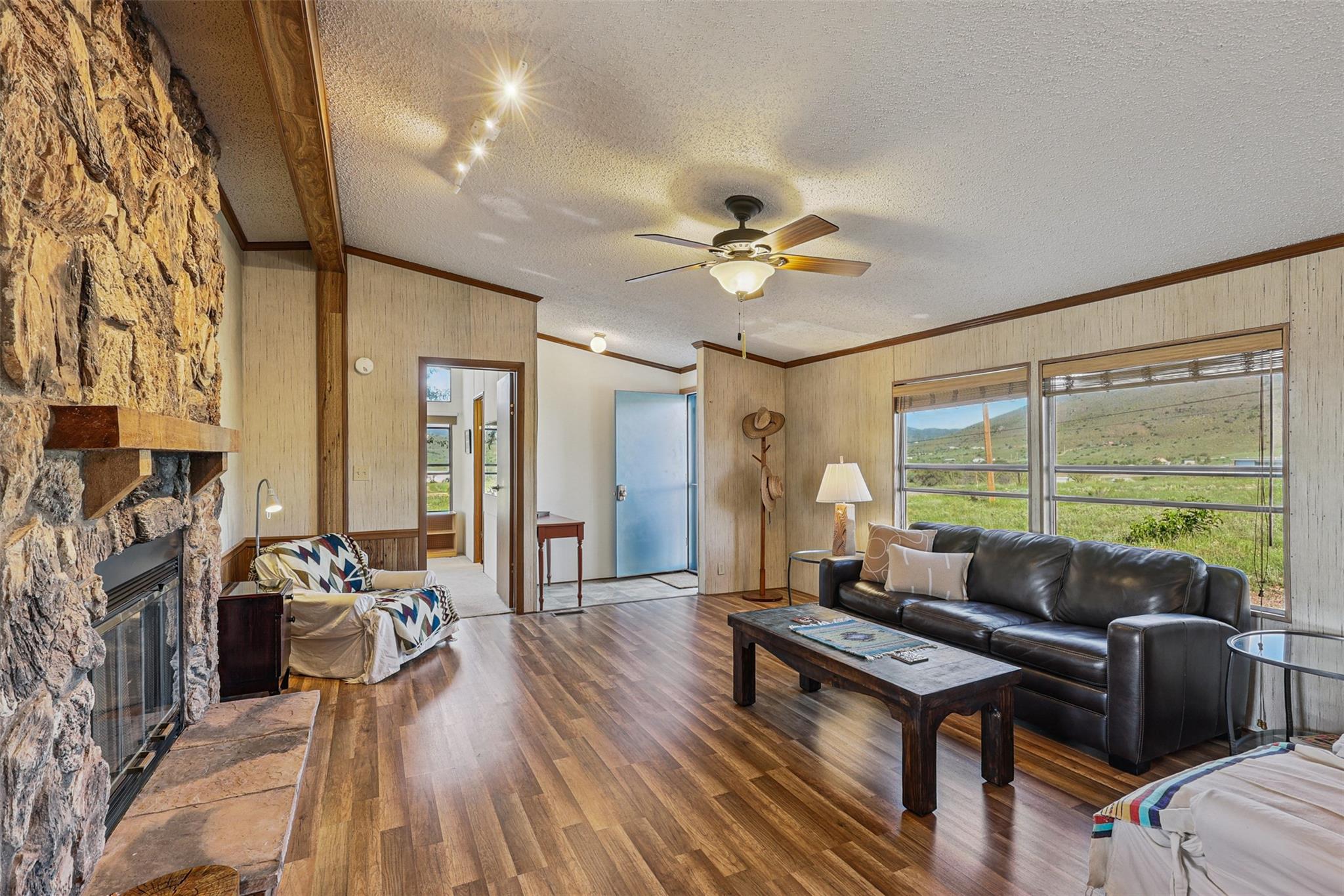 106 Ridge Line Dr, FortDavis, TX 79734